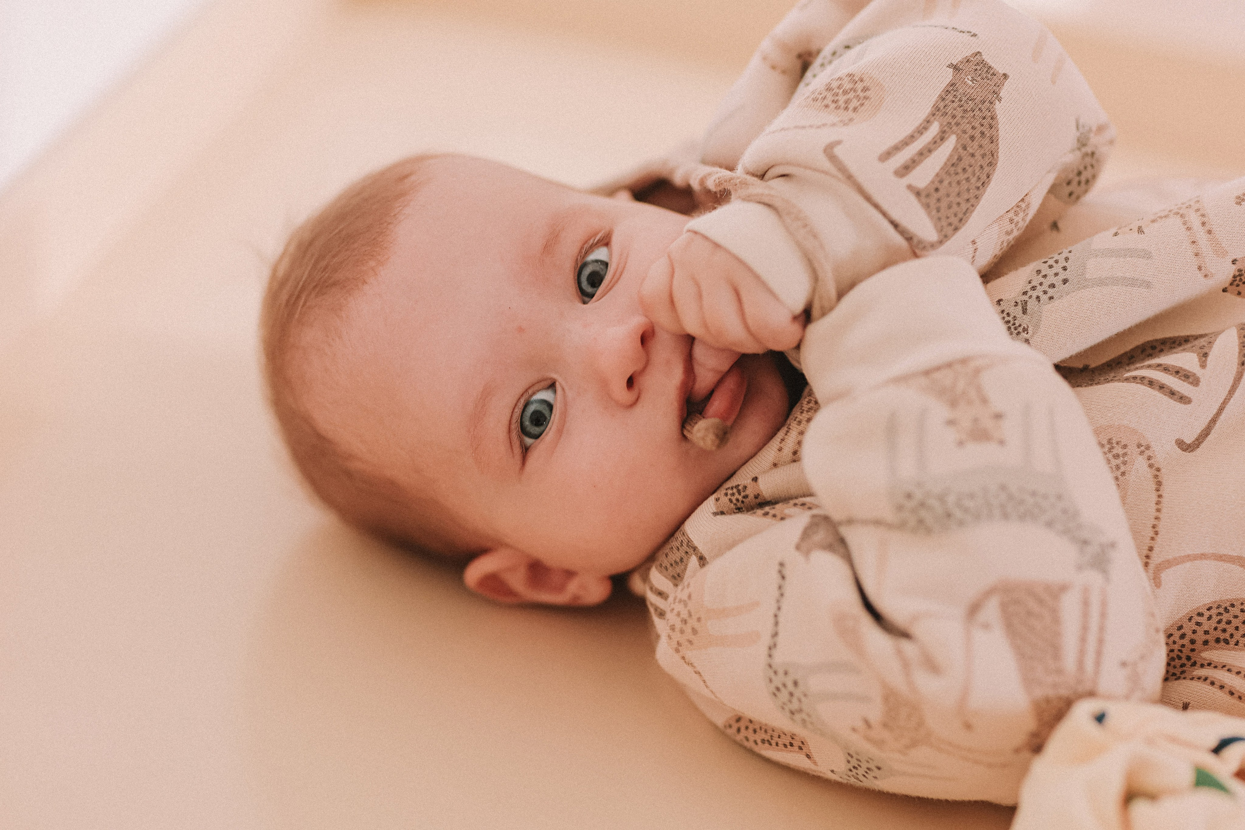 Крещение церковь около моста влюбленных. Семейный фотограф Тюмень, фотограф на роды Салмина Мария