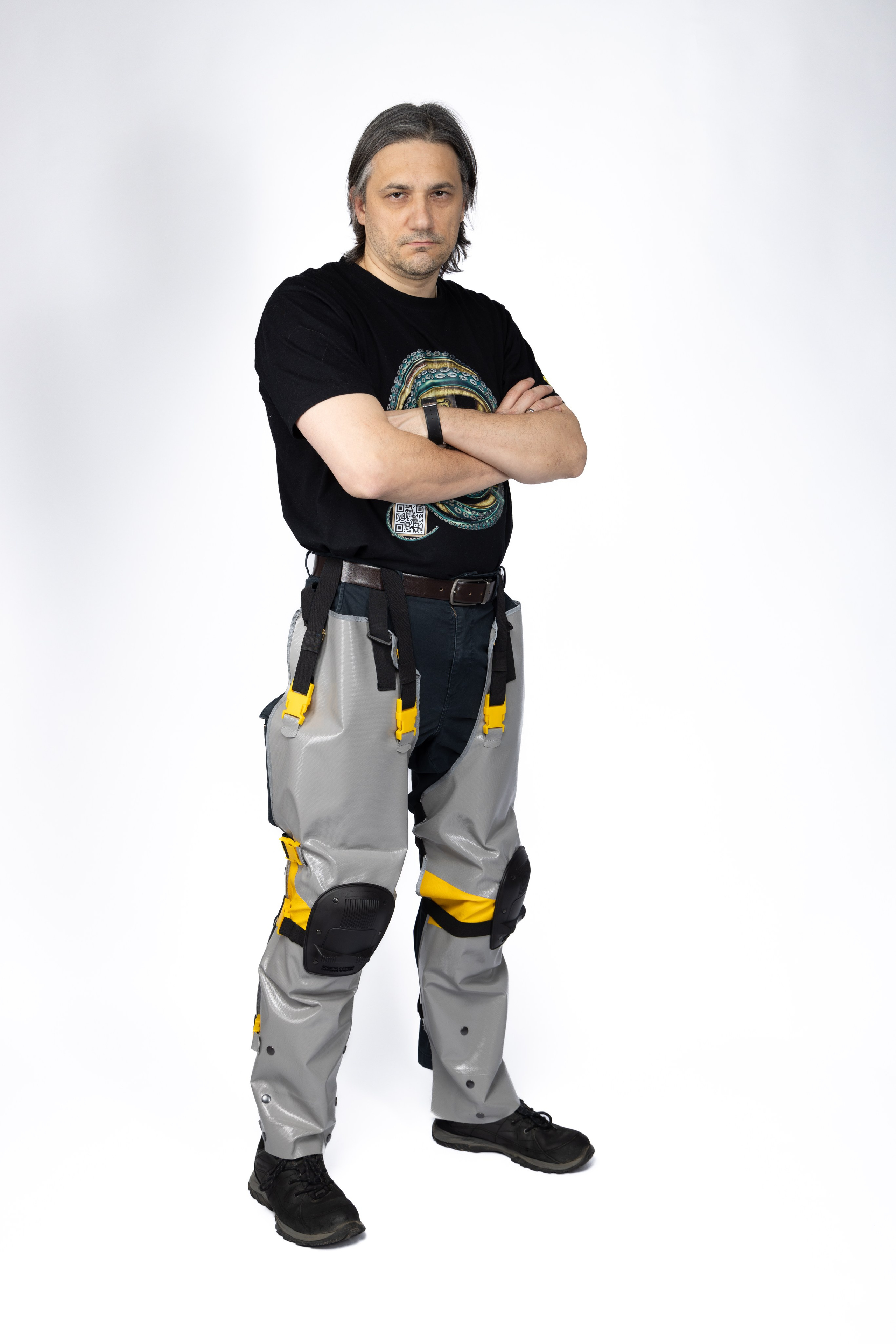 Алексей, производственный фотосет товара. Фотограф Андрей Зикеев, фотостудия AzArt Studio в Москве