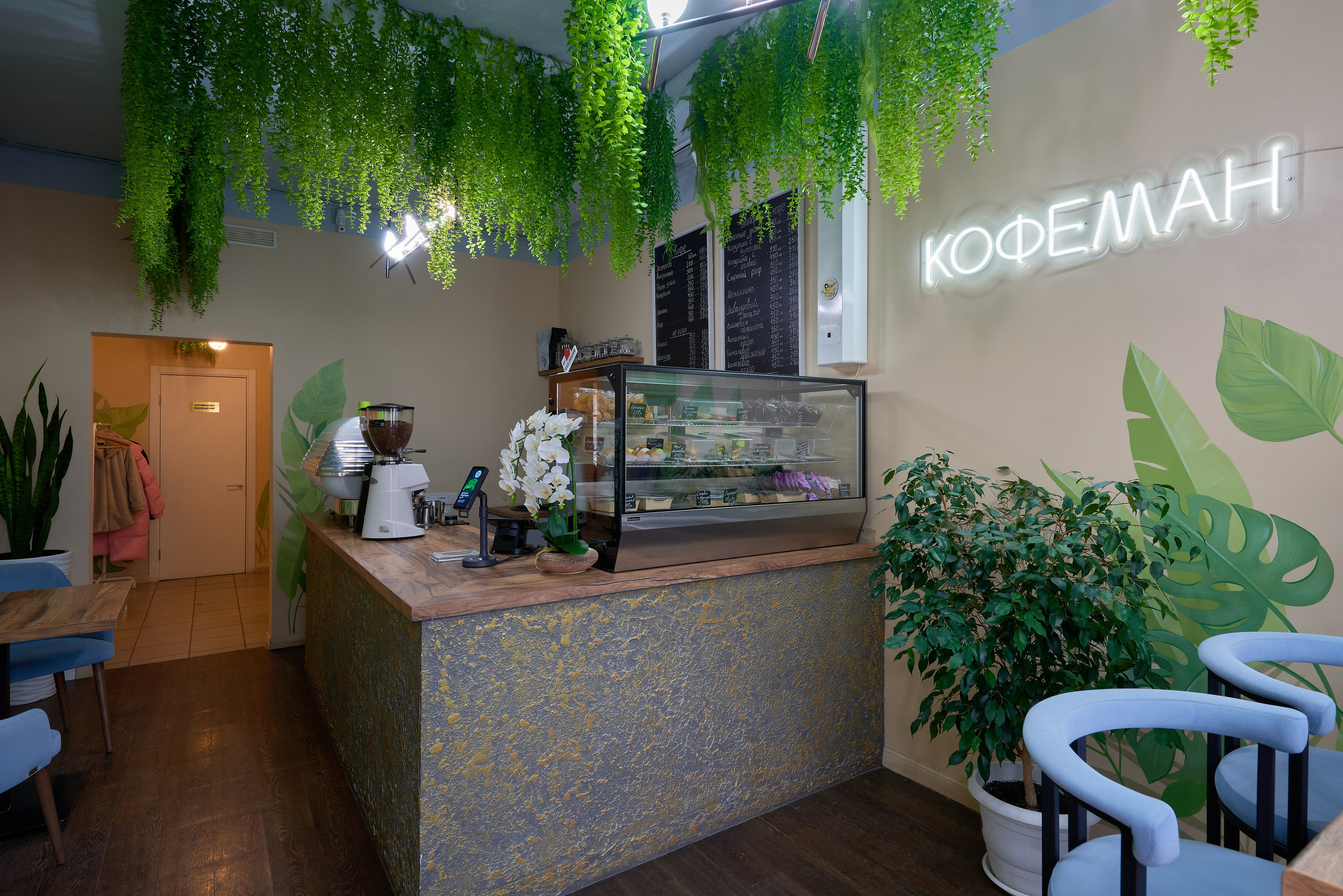 Кофейня Кофеман, Магнитогорск. Абросимов Лев интерьерный и архитектурный фотограф