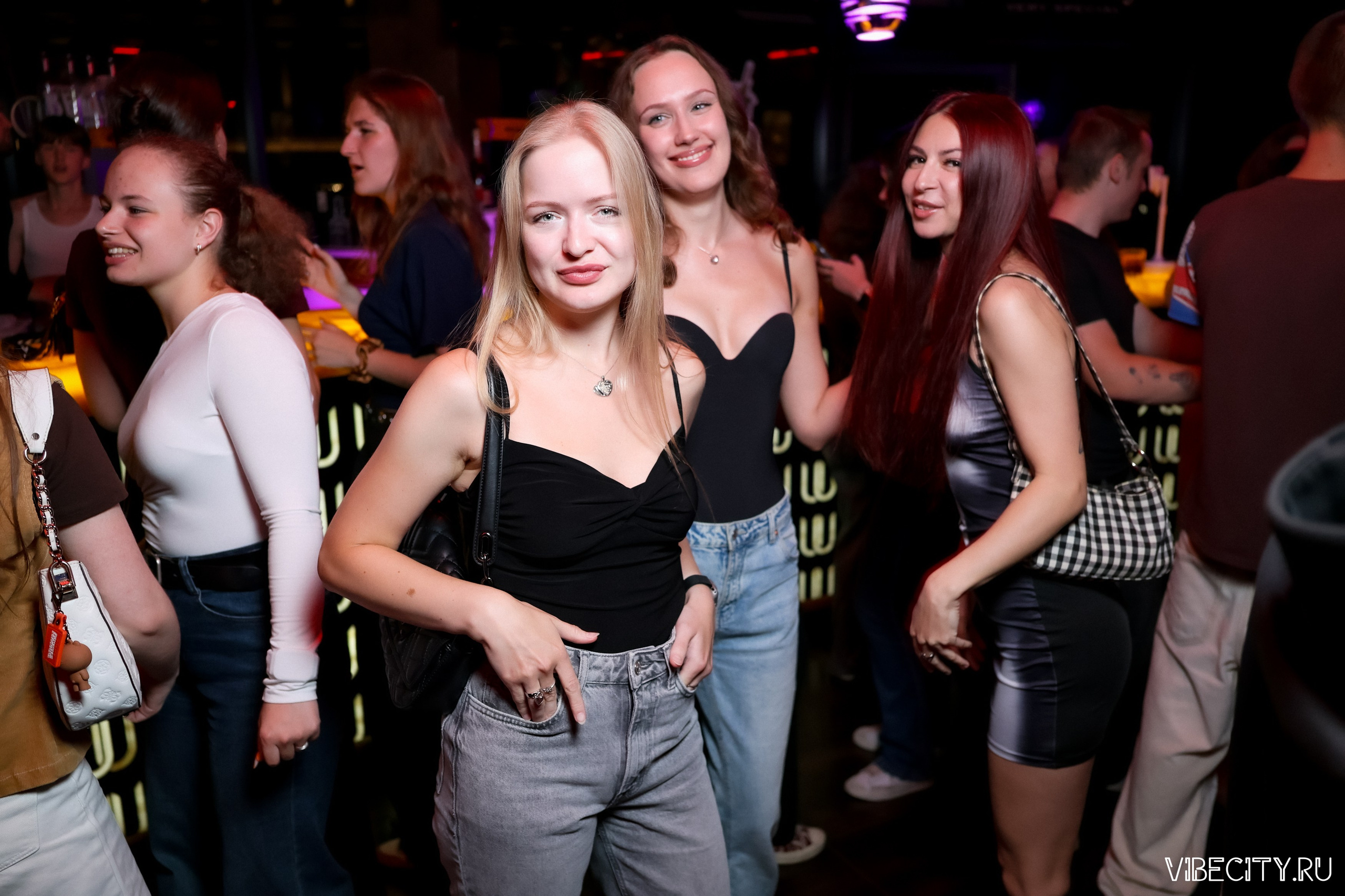 DOUBLE U. VIBECITY.RU Вайб Сити Ру Фоторепортажи Фотоотчеты Калининград
