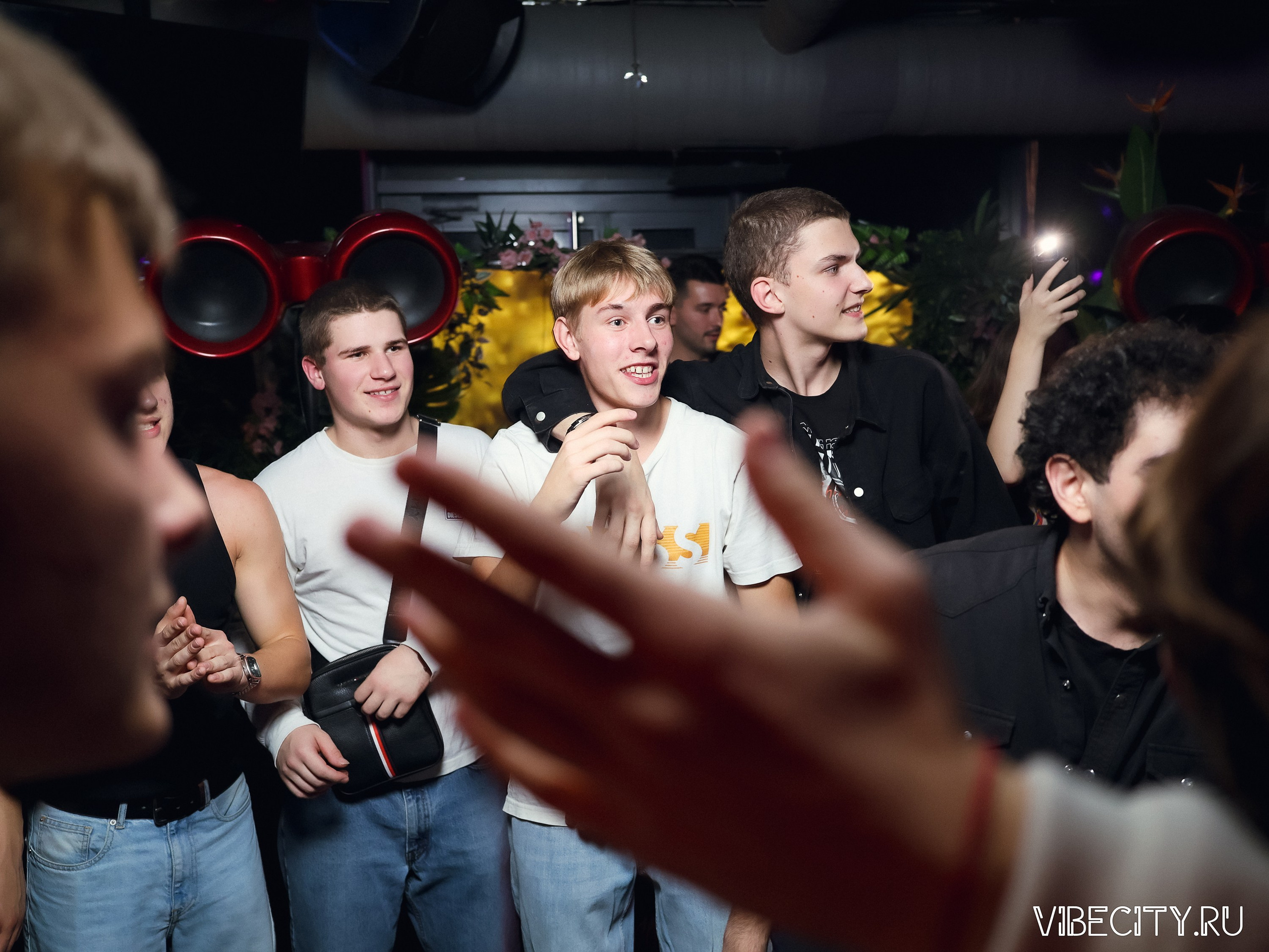 DOUBLE U. VIBECITY.RU Вайб Сити Ру Фоторепортажи Фотоотчеты Калининград