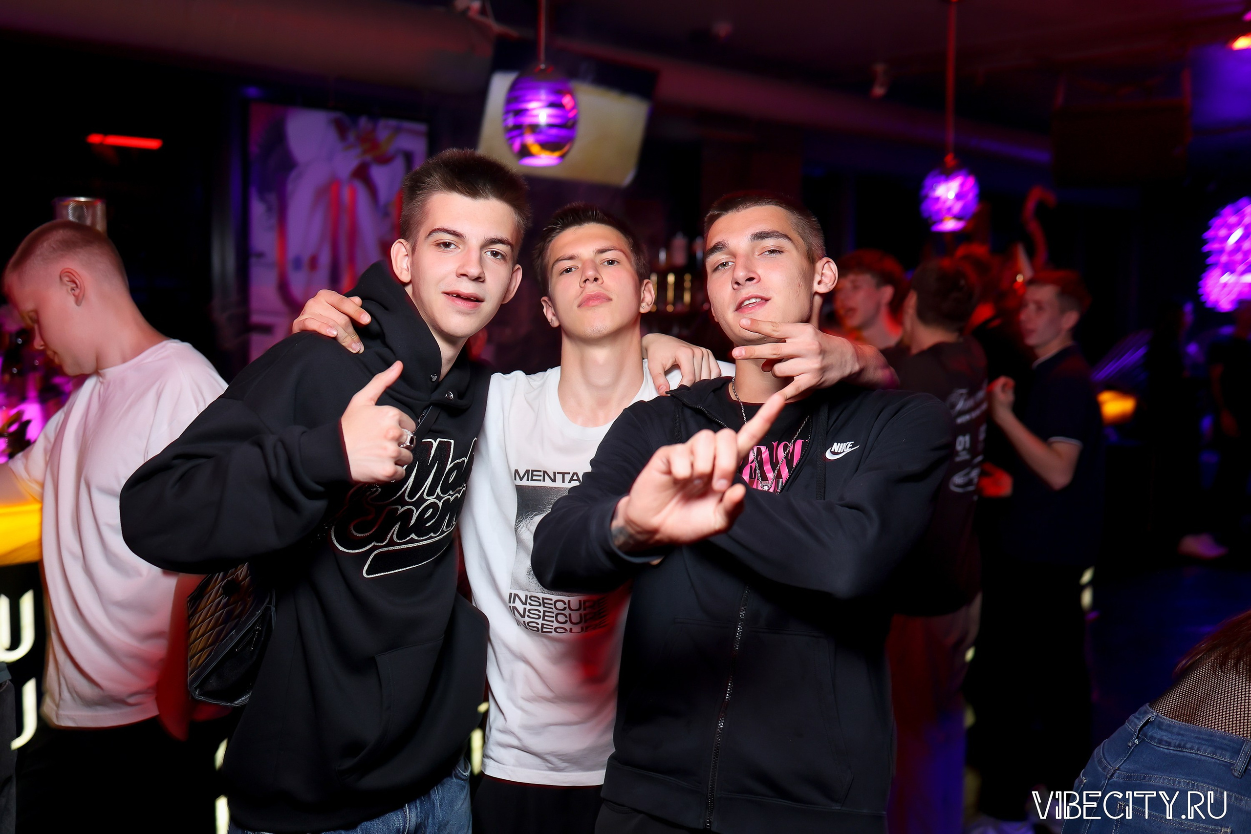 DOUBLE U. VIBECITY.RU Вайб Сити Ру Фоторепортажи Фотоотчеты Калининград