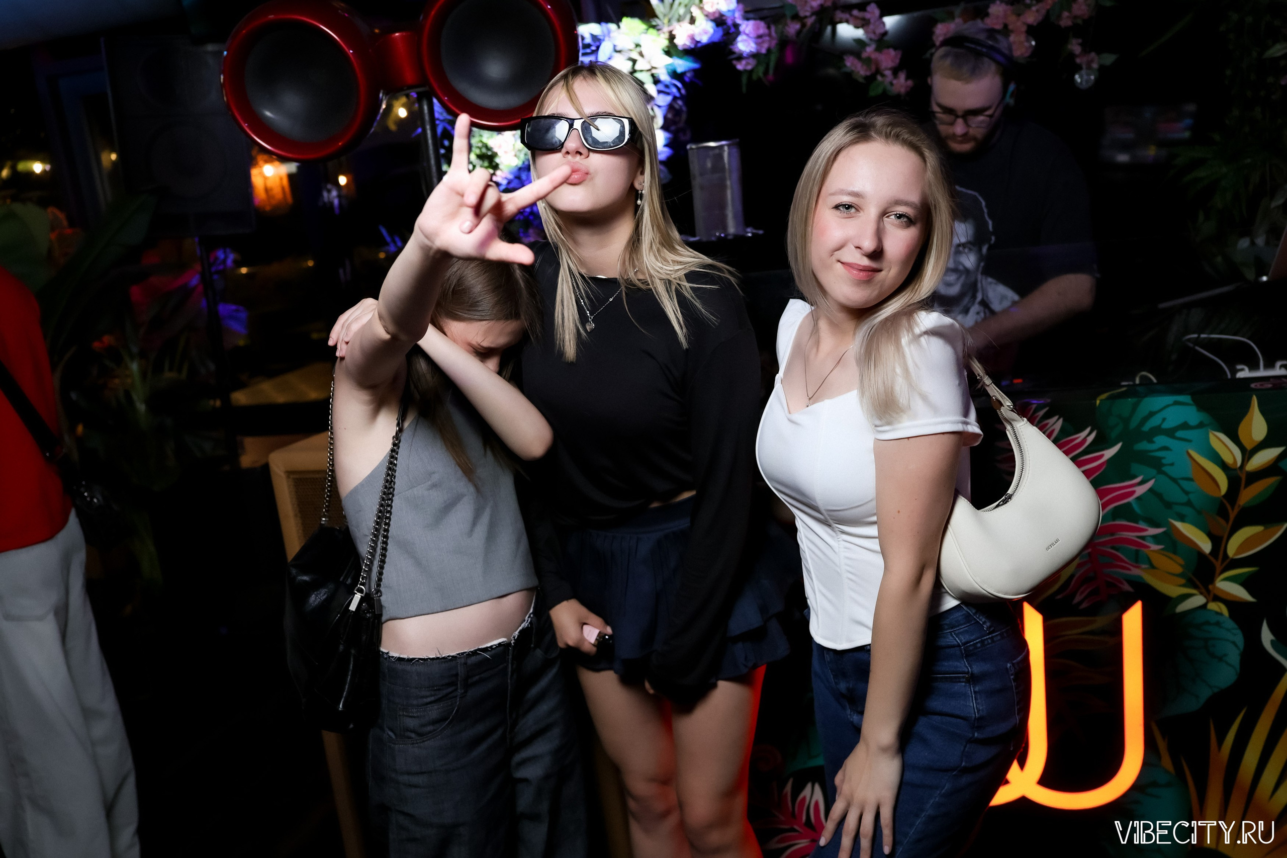 DOUBLE U. VIBECITY.RU Вайб Сити Ру Фоторепортажи Фотоотчеты Калининград
