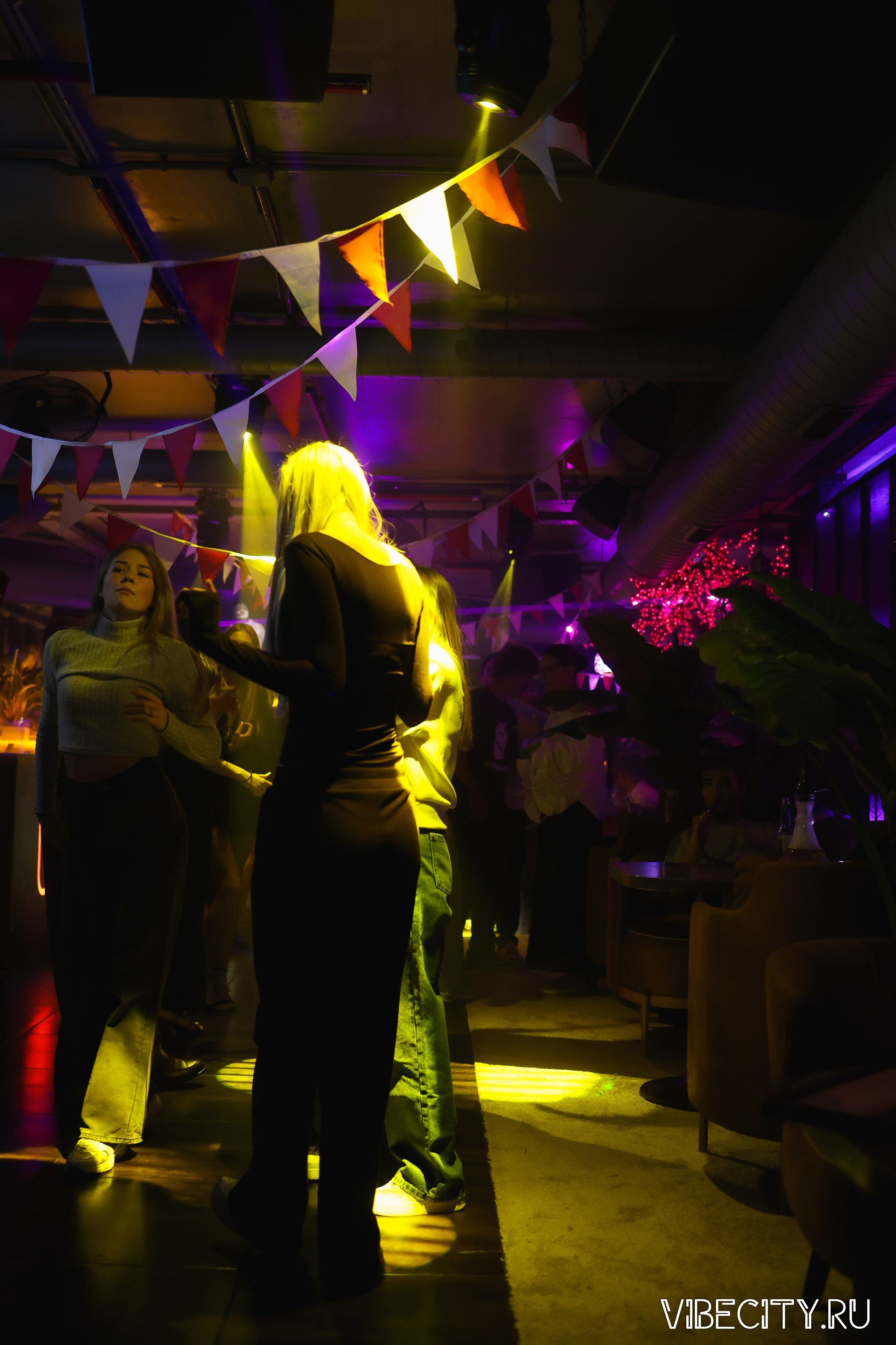 DOUBLE U. VIBECITY.RU Вайб Сити Ру Фоторепортажи Фотоотчеты Калининград