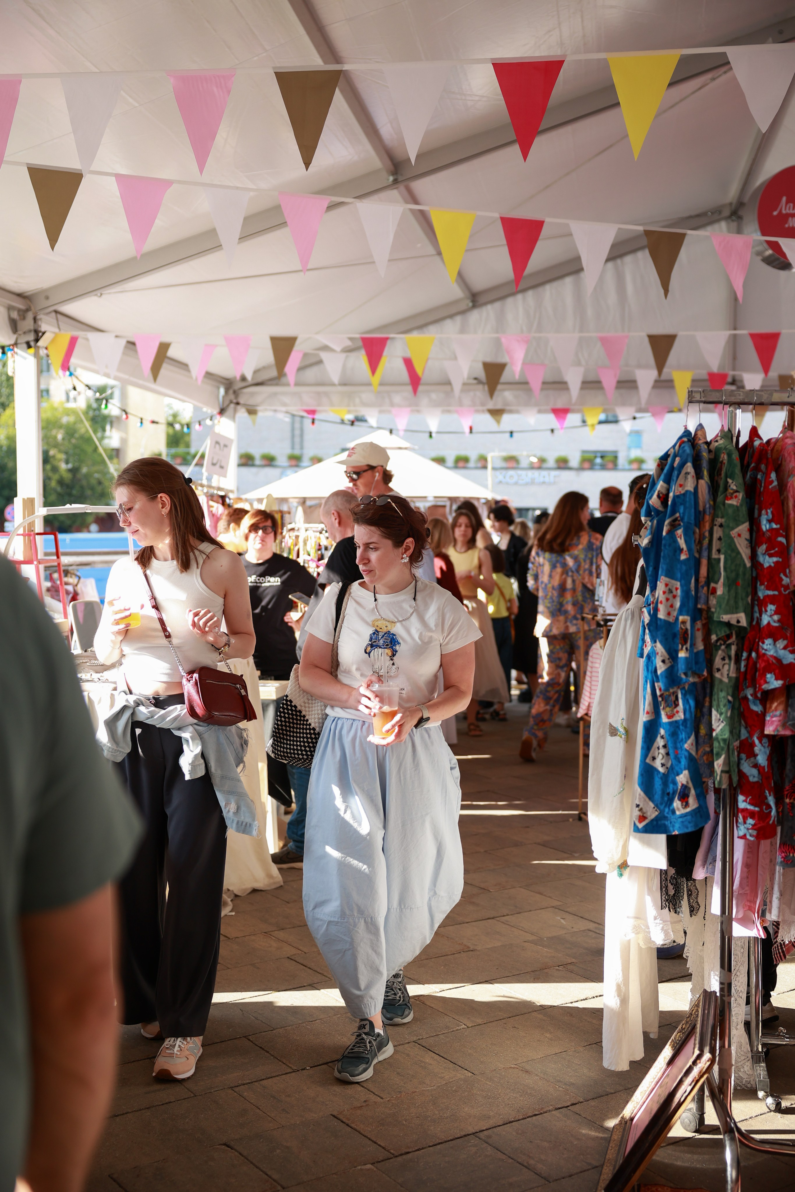 9–10 августа 2025 на Даниловском рынке / День 2 / фото Саша Жукова. Фотоотчеты «Ламбада-маркета»