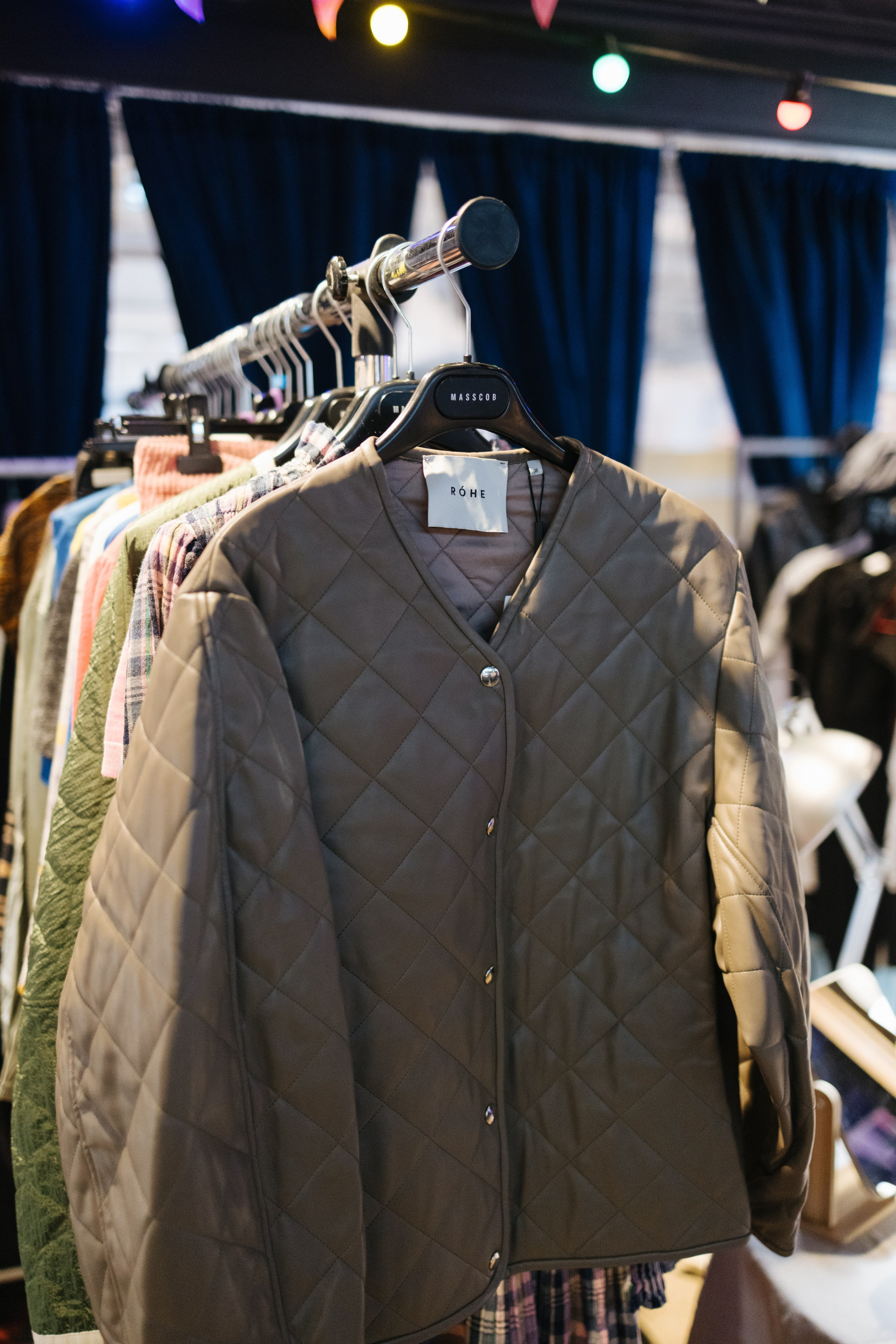 7–8 марта 2025 в пространстве «Три вокзала. Депо» / День 2 / фото Валерий Белобеев. Фотоотчеты «Ламбада-маркета»