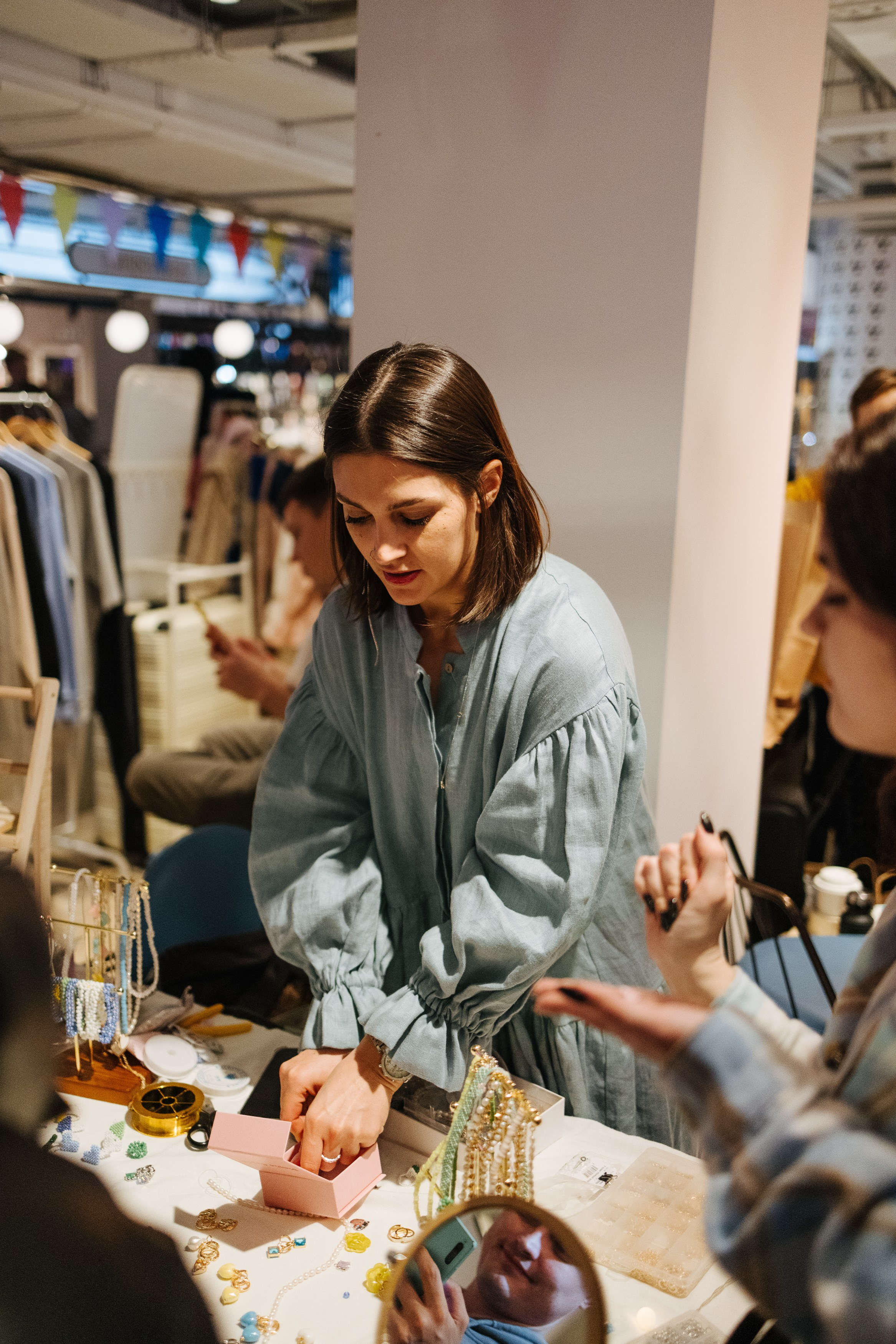 23–24 декабря 2023 в «Три вокзала. Депо» / День 2 / фото Валерий Белобеев. Фотоотчеты «Ламбада-маркета»