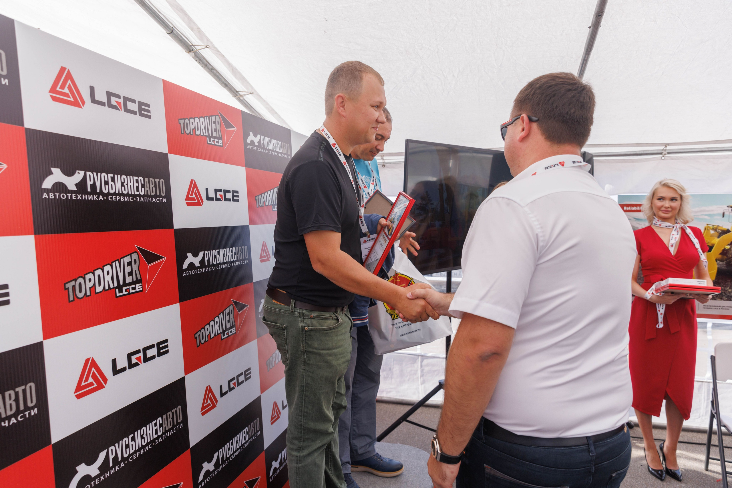 LGCE. Фотограф во Владивостоке Максим Цой