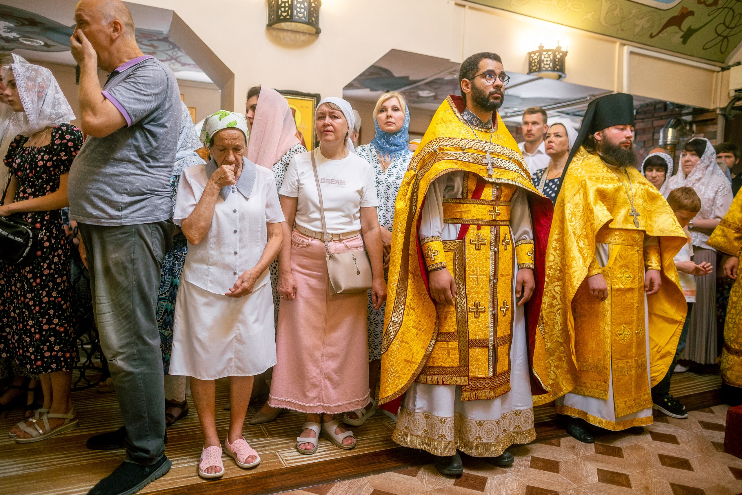 Митрополит Василий. 10 лет Храму Святителя Спиридона Тримифунтского. Фото и видеосъемка любых мероприятий в городе Краснодаре и Краснодарском крае. Щеколдин Антон