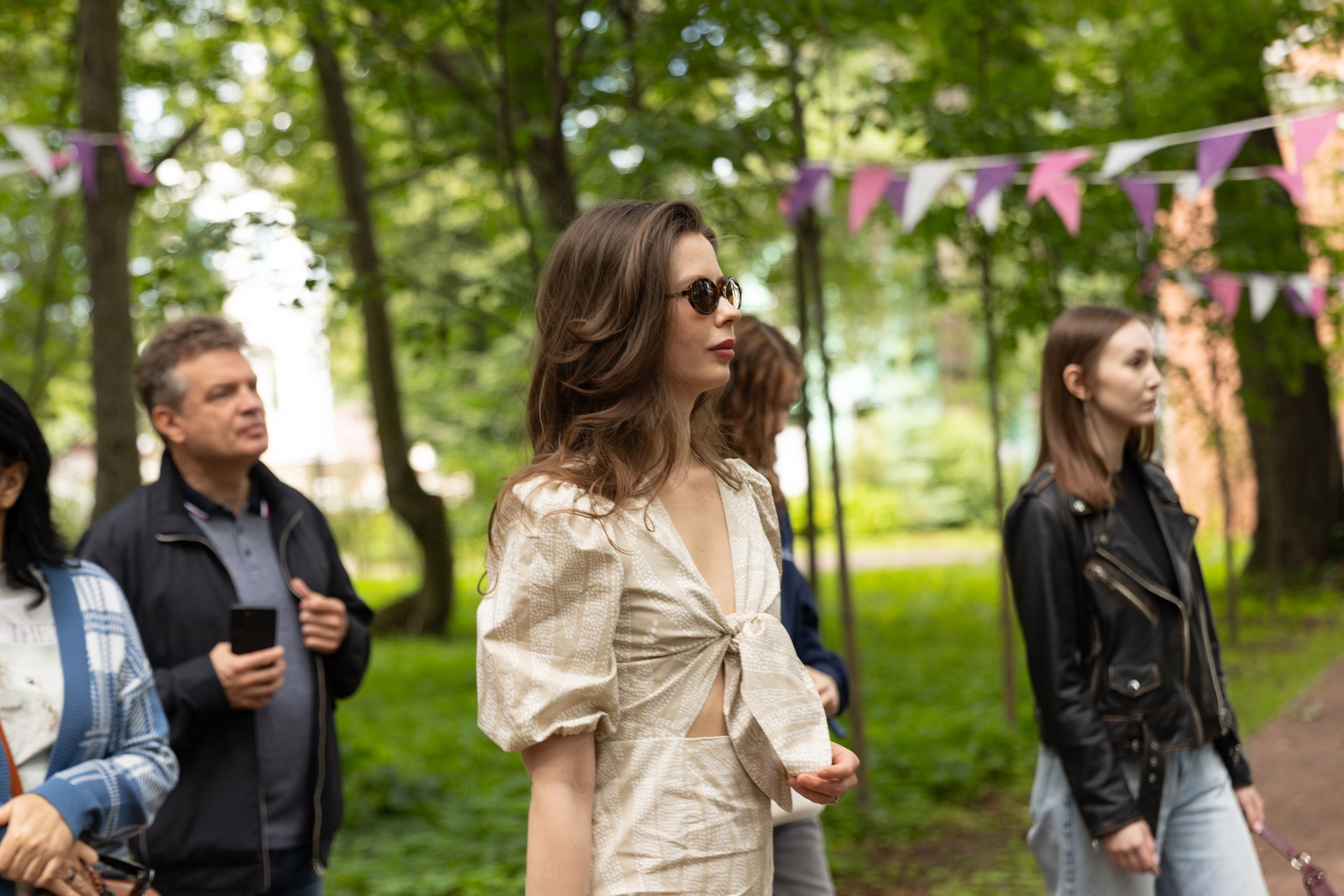 Корпоративная экскурсия. Усадьба Большие Вяземы. Свадебный и семейный фотограф