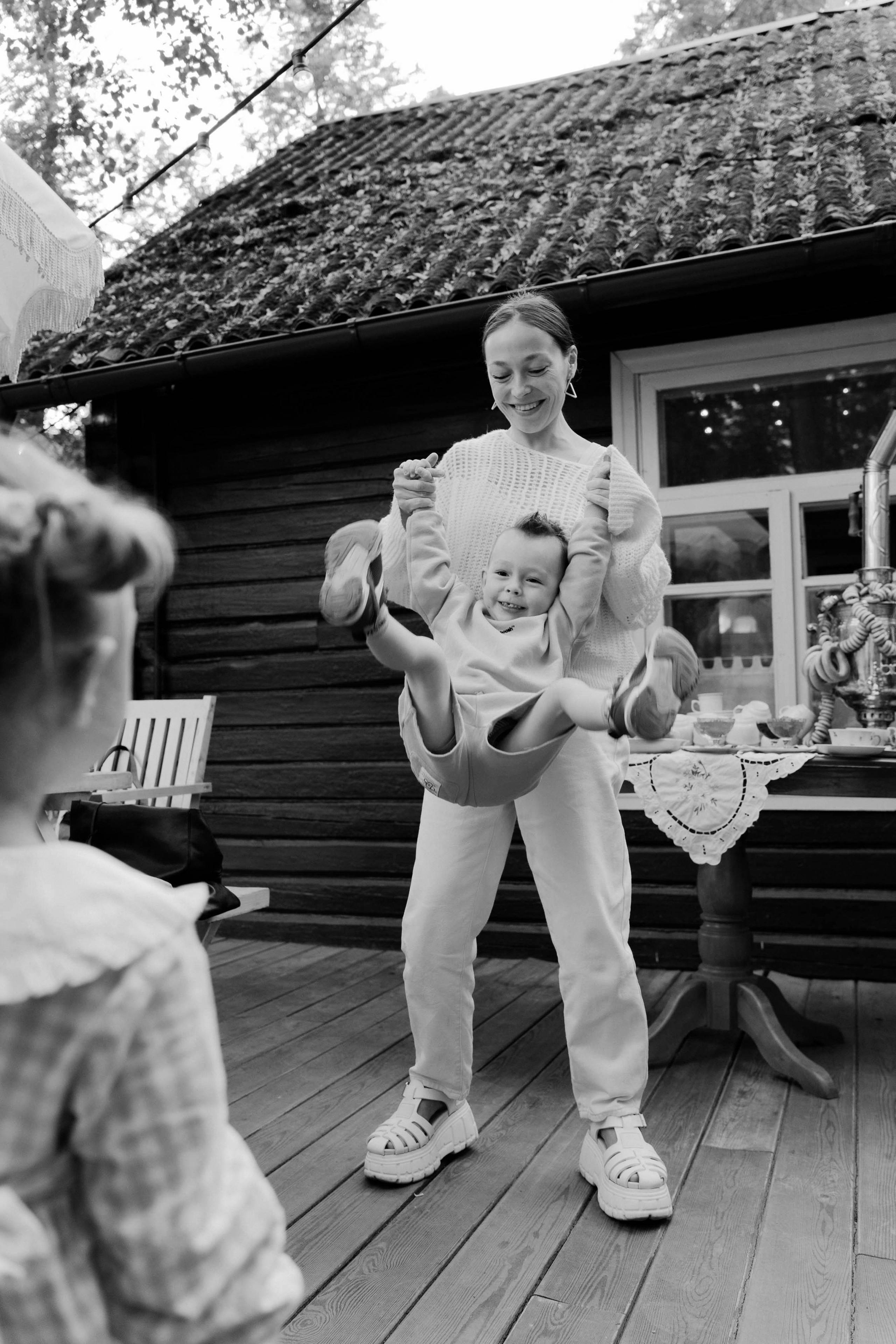 Встреча в «Робине» Переделкино. ФОТОГРАФ КСЕНИЯ СОСНОВСКАЯ