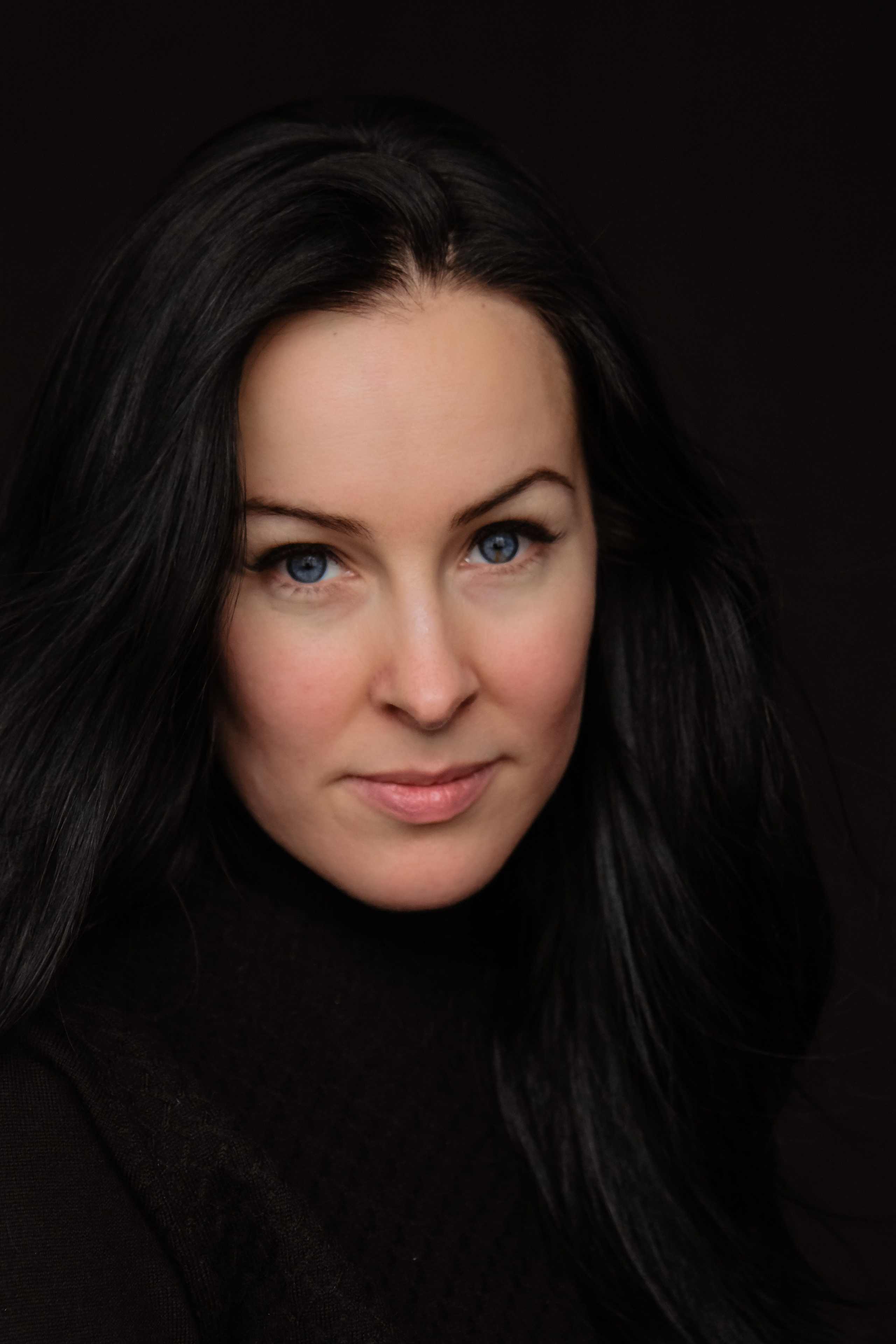 Естественный свет. Фотограф и видеограф в Тюмени Анна Жагорина, ваши фото еще не отдавали так быстро!