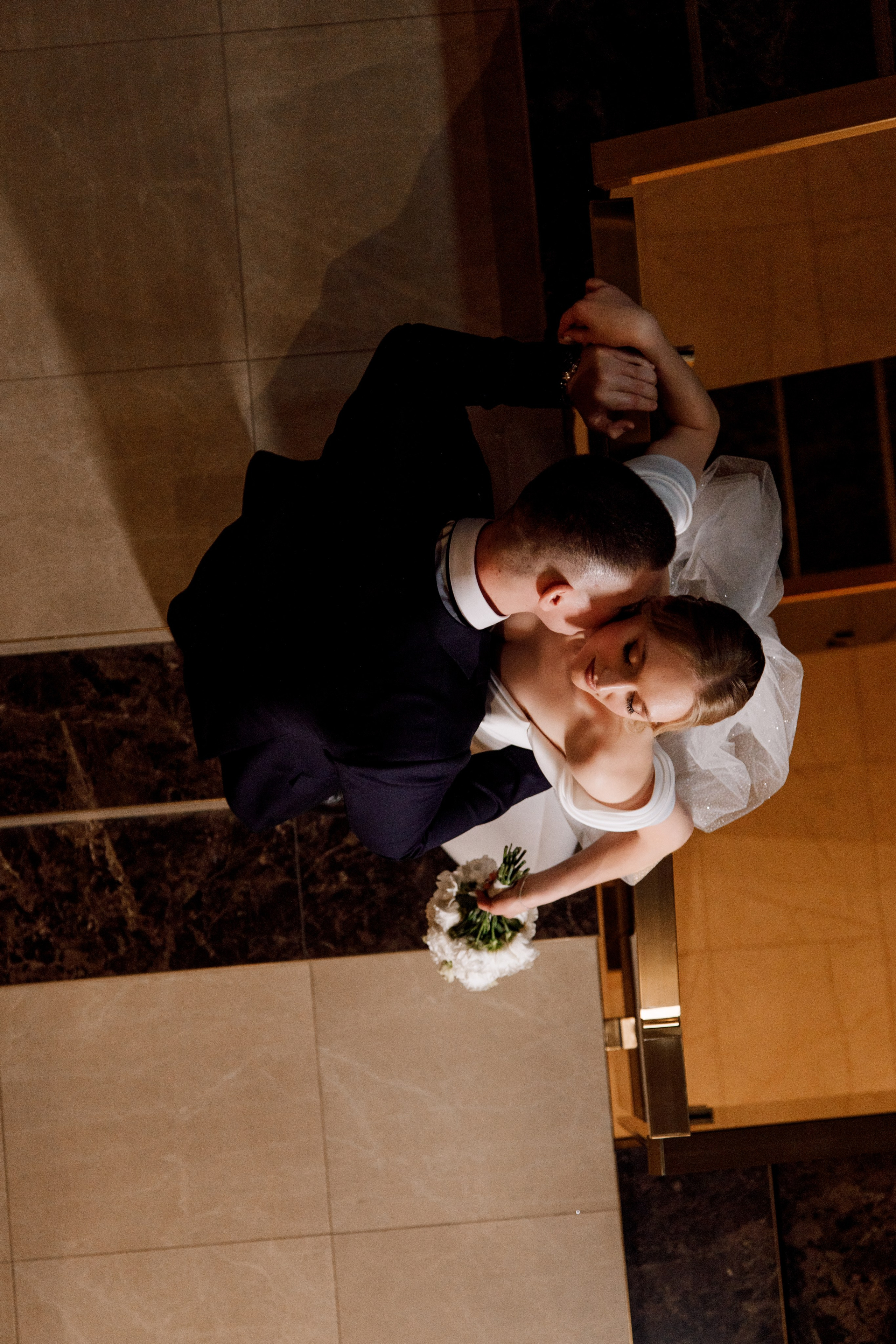 Конгресс отель. Свадебный и семейный фотограф Екатеринбург Настя Саедгалина