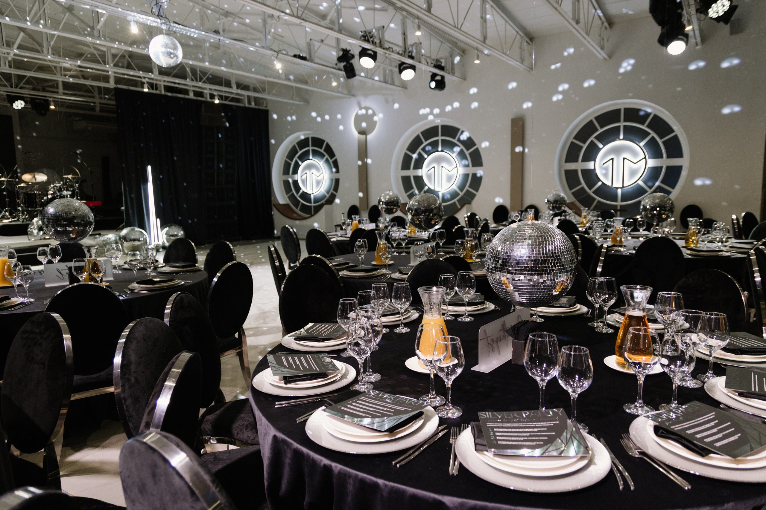 День рождения М1. Портретный и репортажный фотограф в Москве Олеся Лисарк