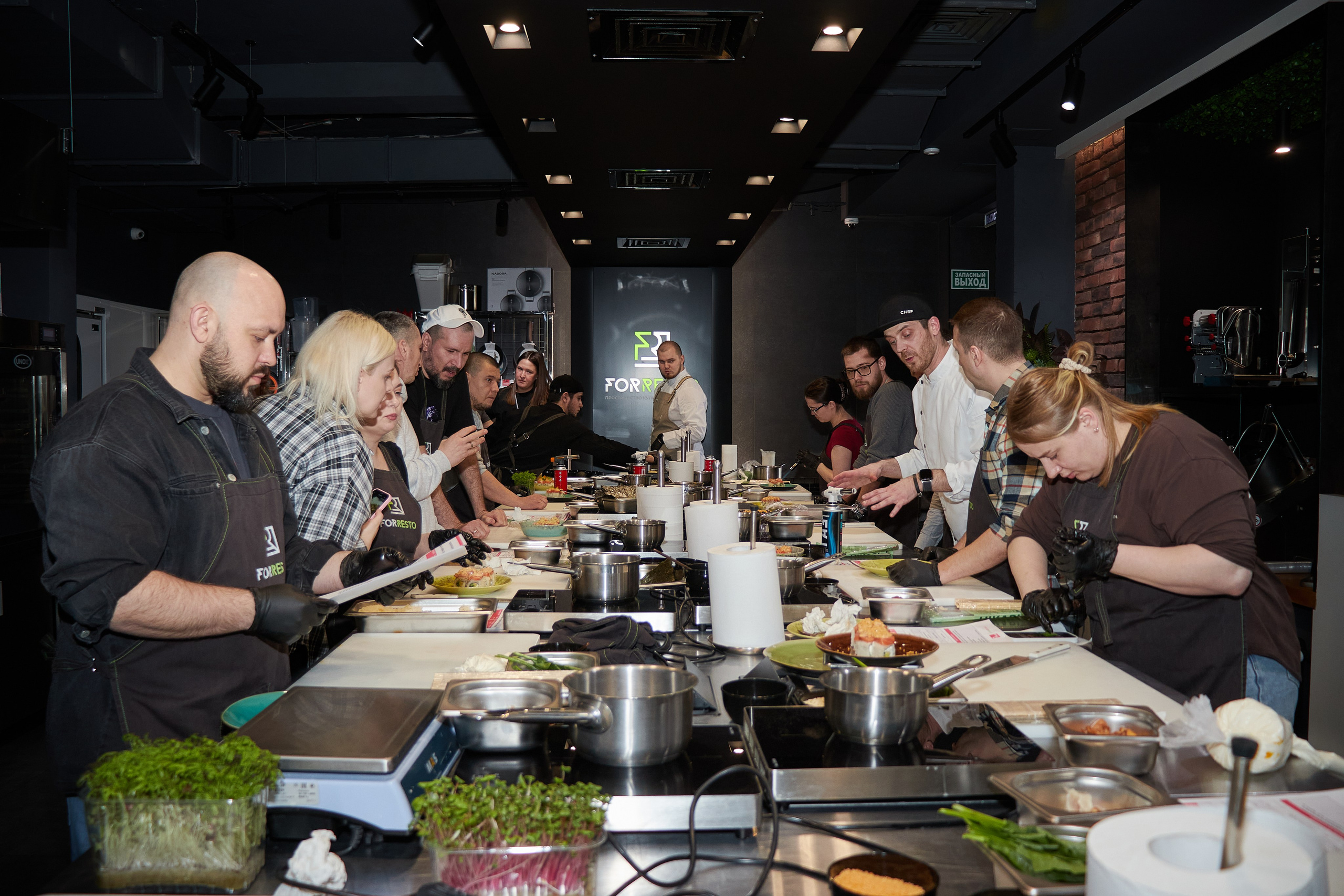 Мастер Класс паназиатской кухни ResFood — Курсант Нурадинов. Фотограф Красноярск | Ховрин Иван | Свадьбы, Мероприятия, Фотосессии