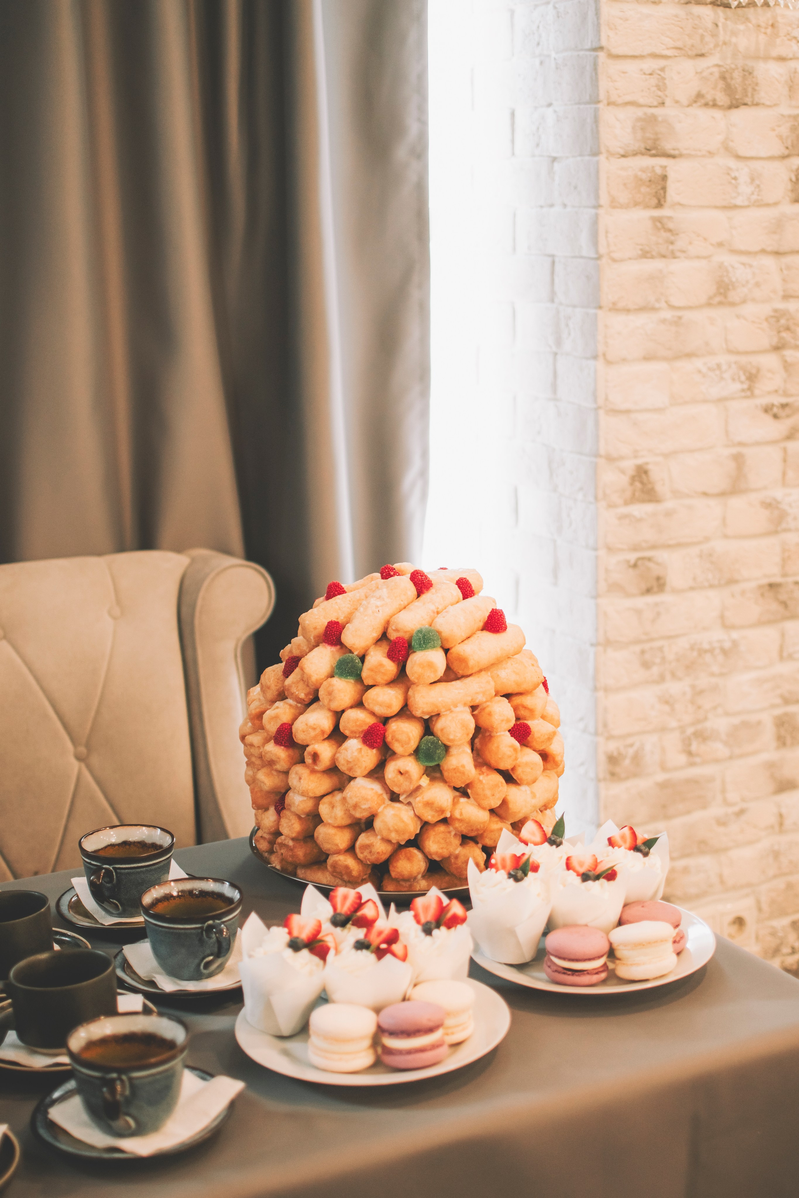 26.04.2025 (Фотосессия, роспись в Онии + фото с банкета). Семейный и свадебный фотограф Губкинский и Ставрополь