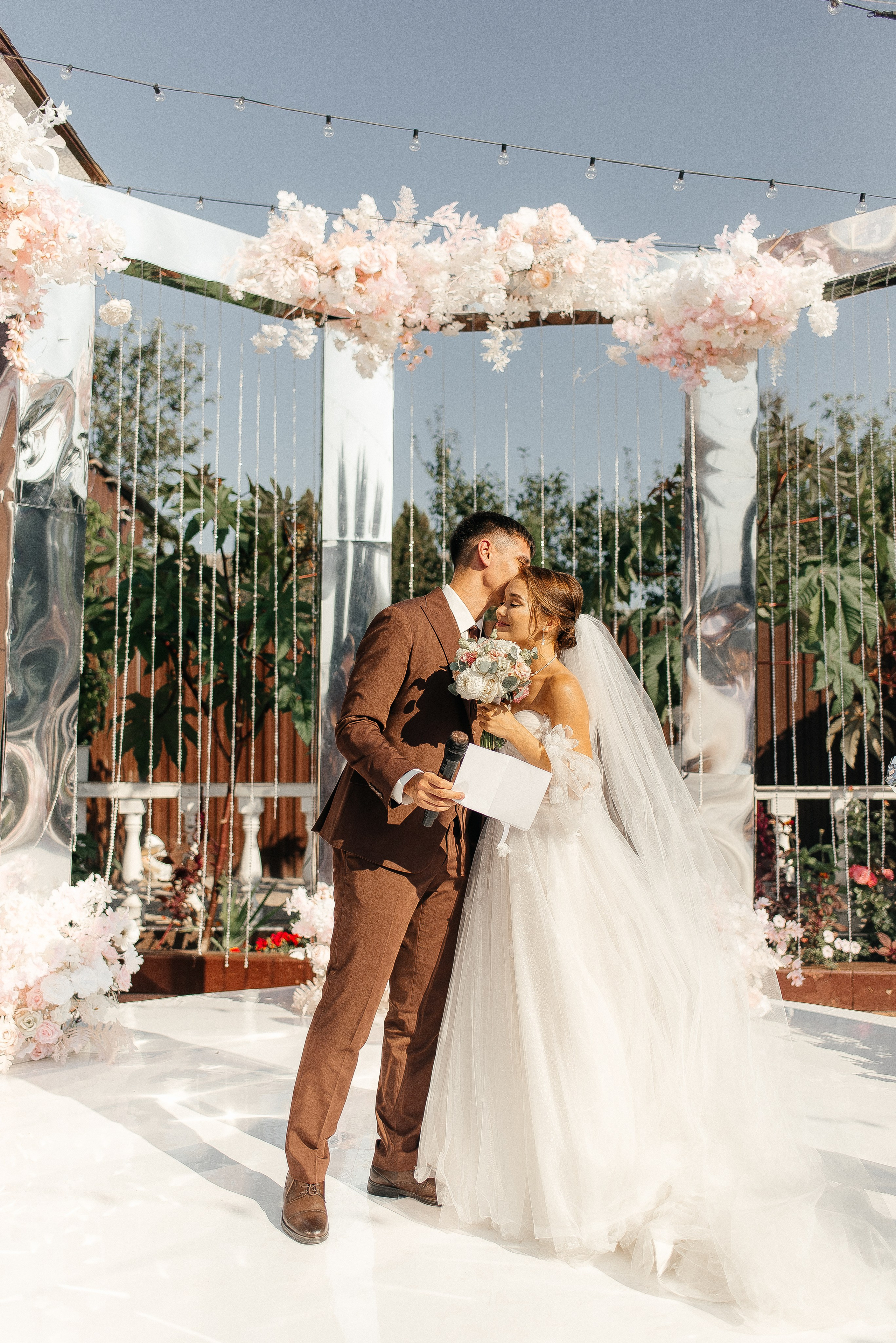 Рустам и Дина. Главная