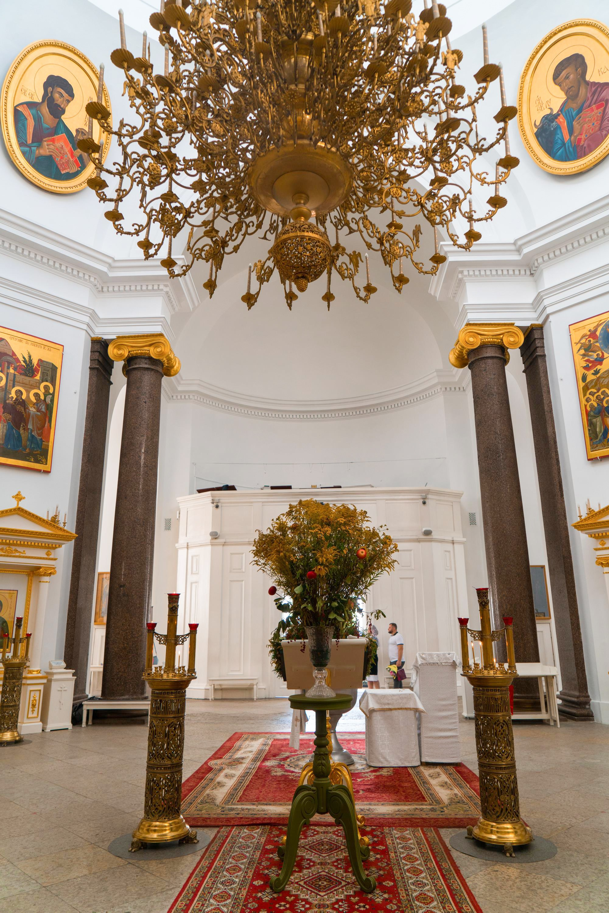 Софийский собор в г. Пушкин, крещение Евы. Контент- фотограф, рилсмейкер в Санкт- Петербурге Елена Грие