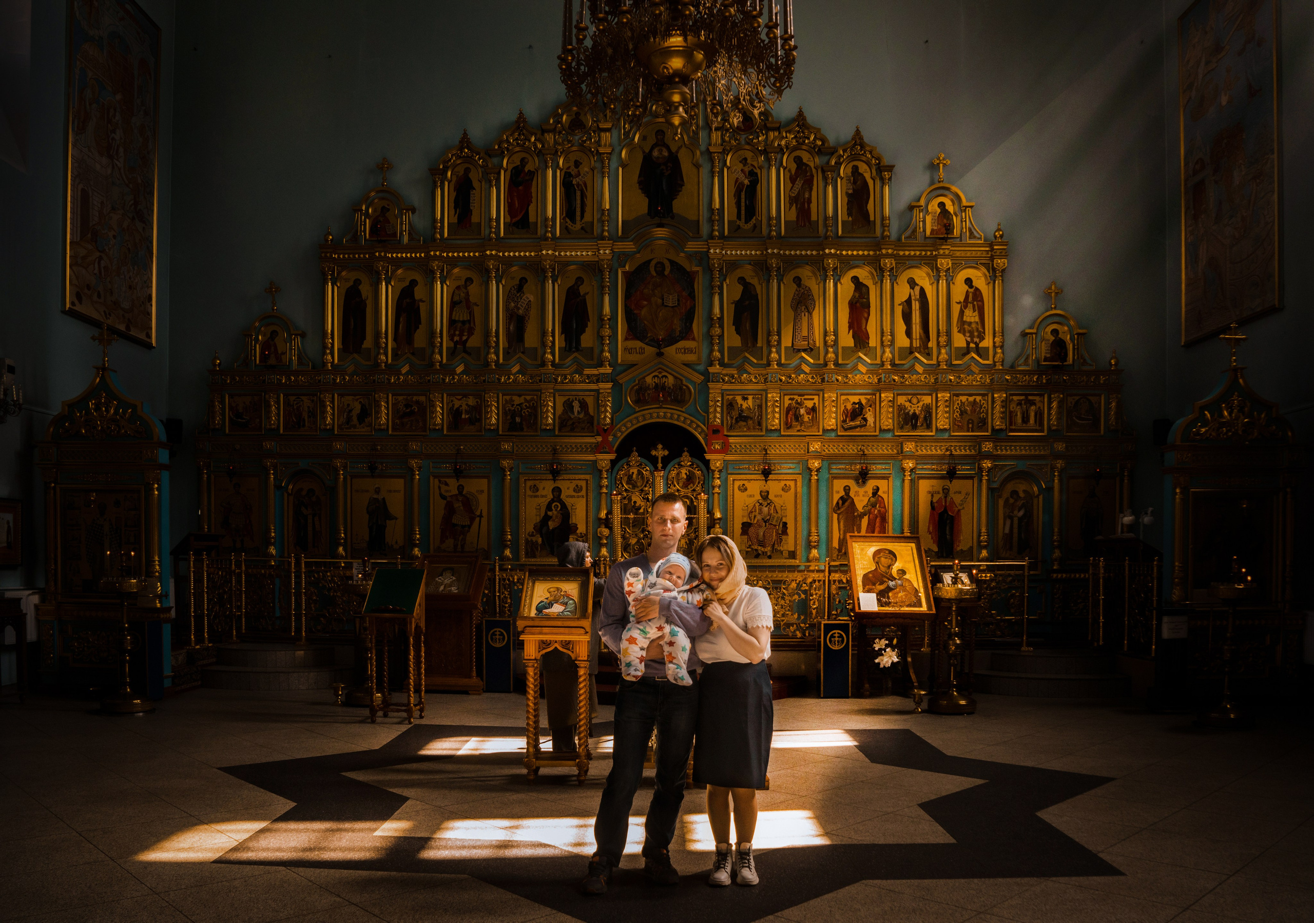 Крещение в соборе Петра и Павла в г. Сестрорецк. Контент- фотограф, рилсмейкер в Санкт- Петербурге Елена Грие