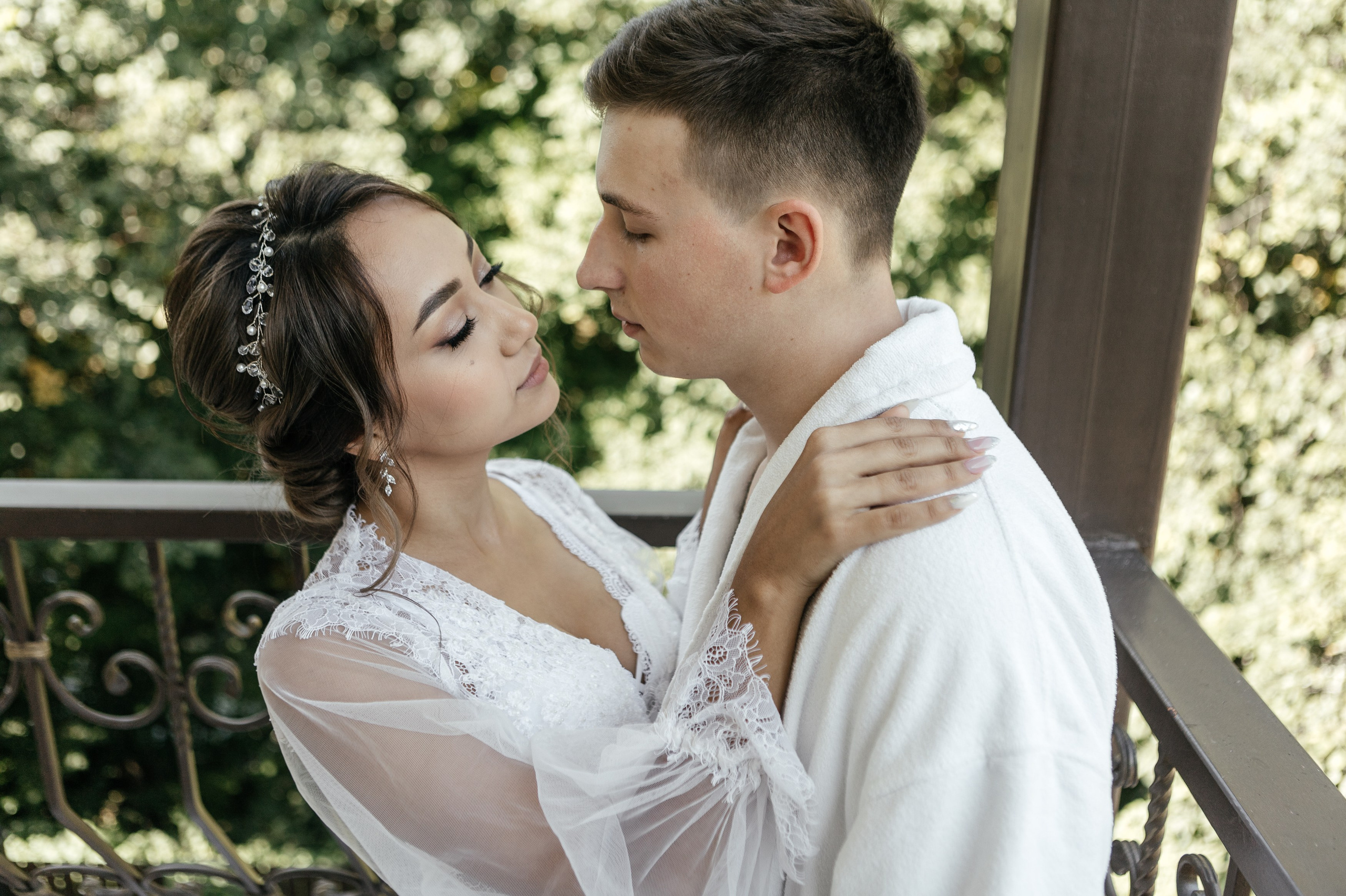 Свадебный фотограф Уфа — Руслан ГабдлисламовЖивые эмоции, красивые кадры, воспоминания на всю жизнь.Работаю по всей Республике Башкортоста. Свадебный фотограф Уфа Руслан Габдлисламов