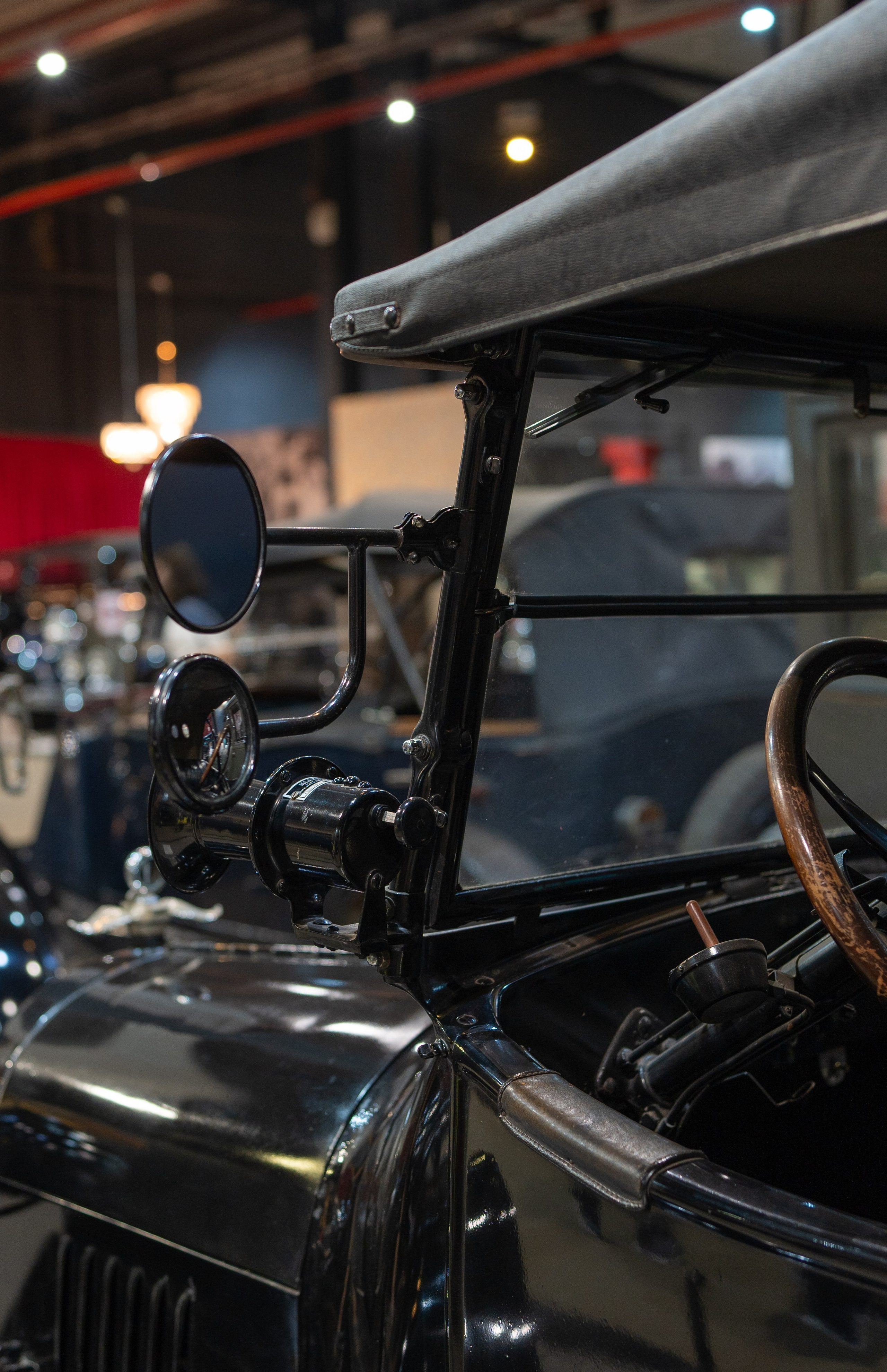 20251028 Музей Автомобили мира. Дмитрий Ремизов. Фотография, как хобби