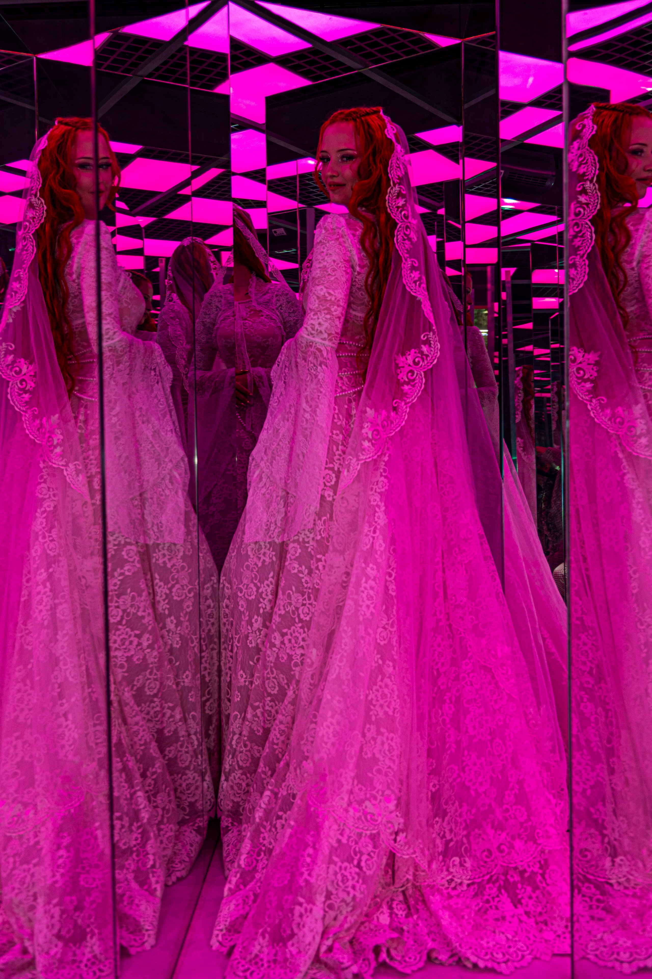 Свадебная фотосессия свадебный фотограф Татьяна Марсуверских свадебная фотопрогулка Москва Жуковский. Фотограф для маркетплейсов, фотоуслуги в Жуковском Татьяна Марсуверских