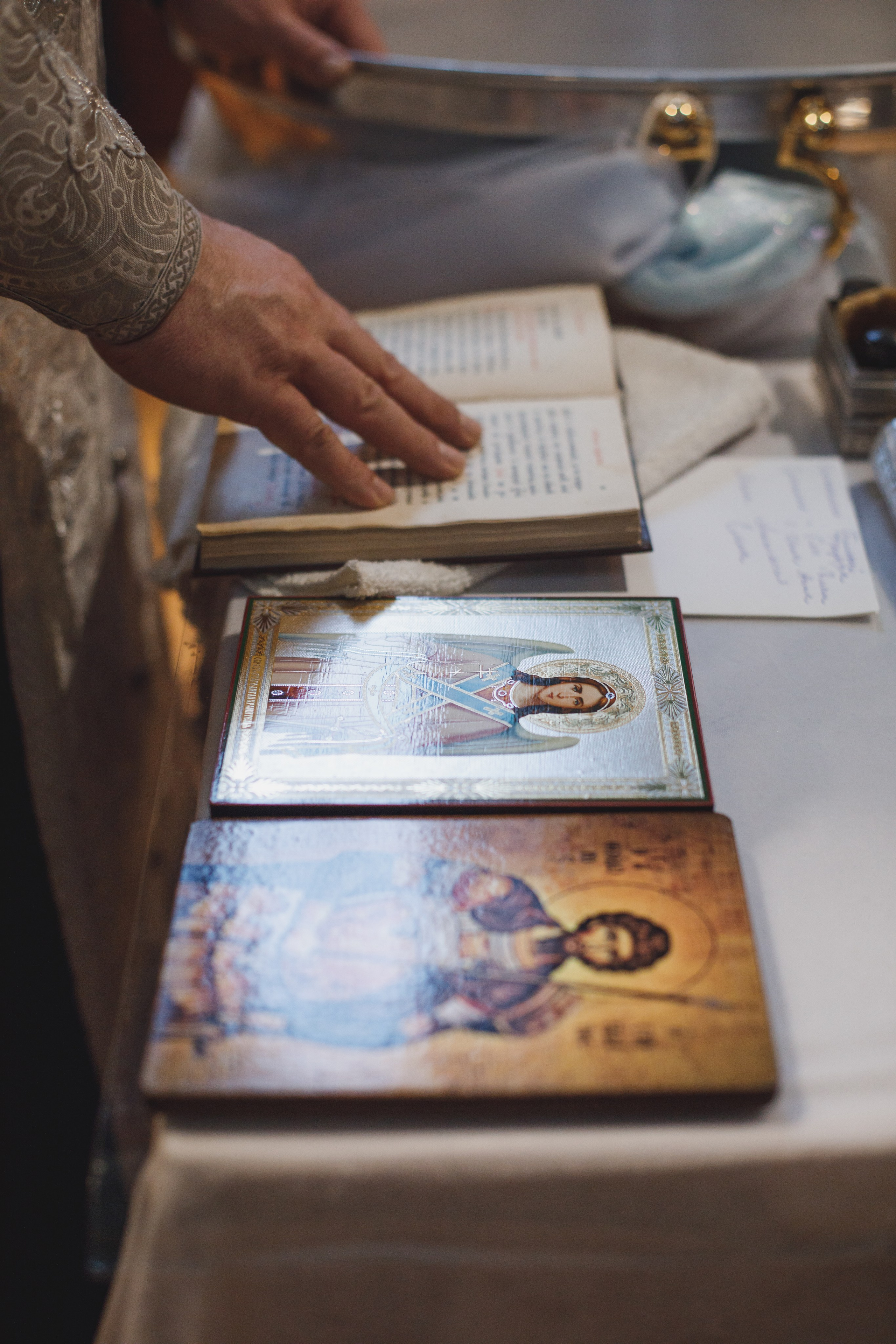 Фотосъёмка таинства крещения в Белгороде. Свадебный и контент фотограф в Белгороде Ярослав Гаврилейченко