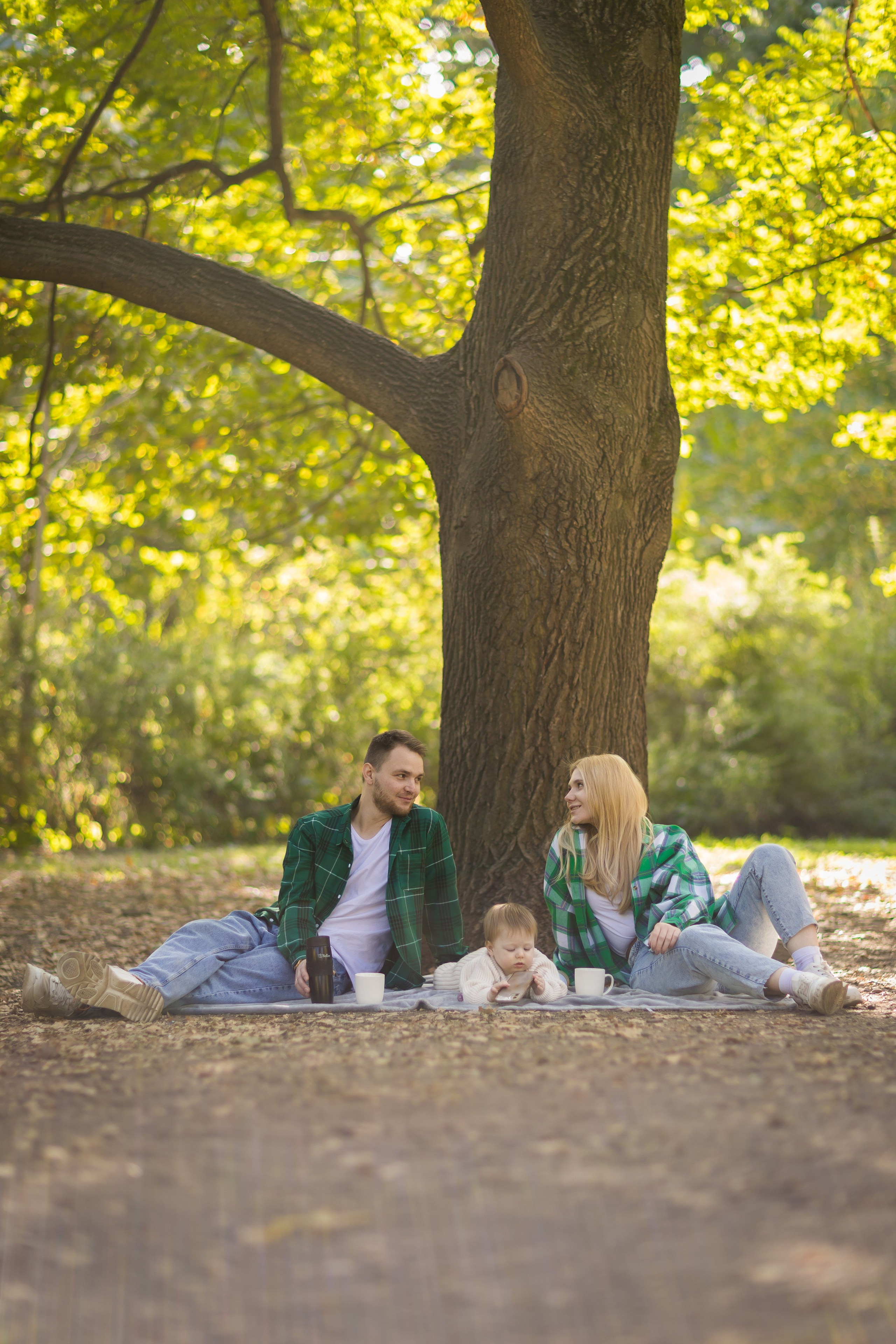 Семейная фотосессия на природе. Photomantis