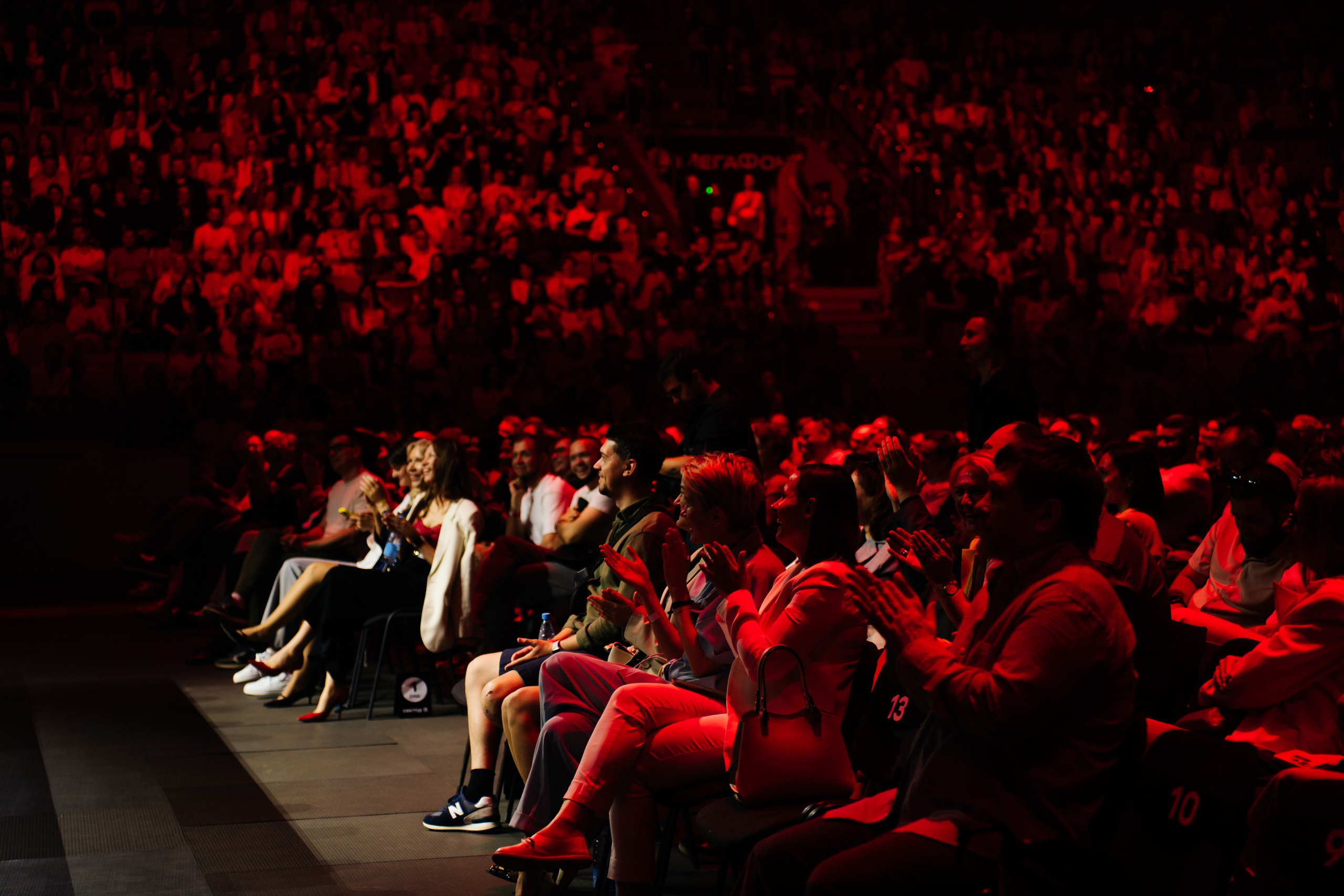 Альфа Конфа в Челябинске. Видеограф и Фотограф в Челябинске Ксения и Владимир Рюмины