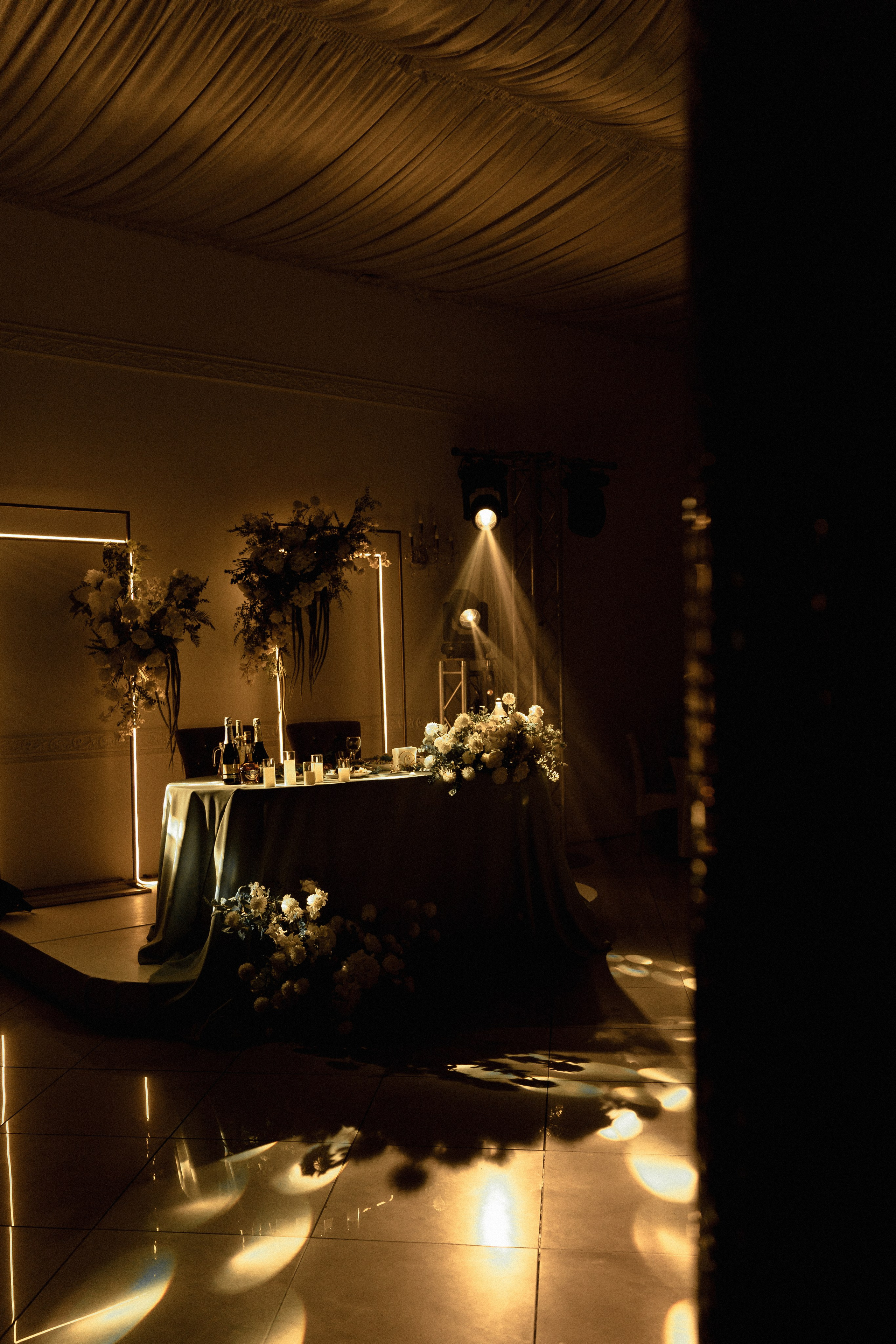 Утро невесты и торжественная церемония: праздничная фотосессия. Ваш семейный фотограф в Минске — Вика Трегубова