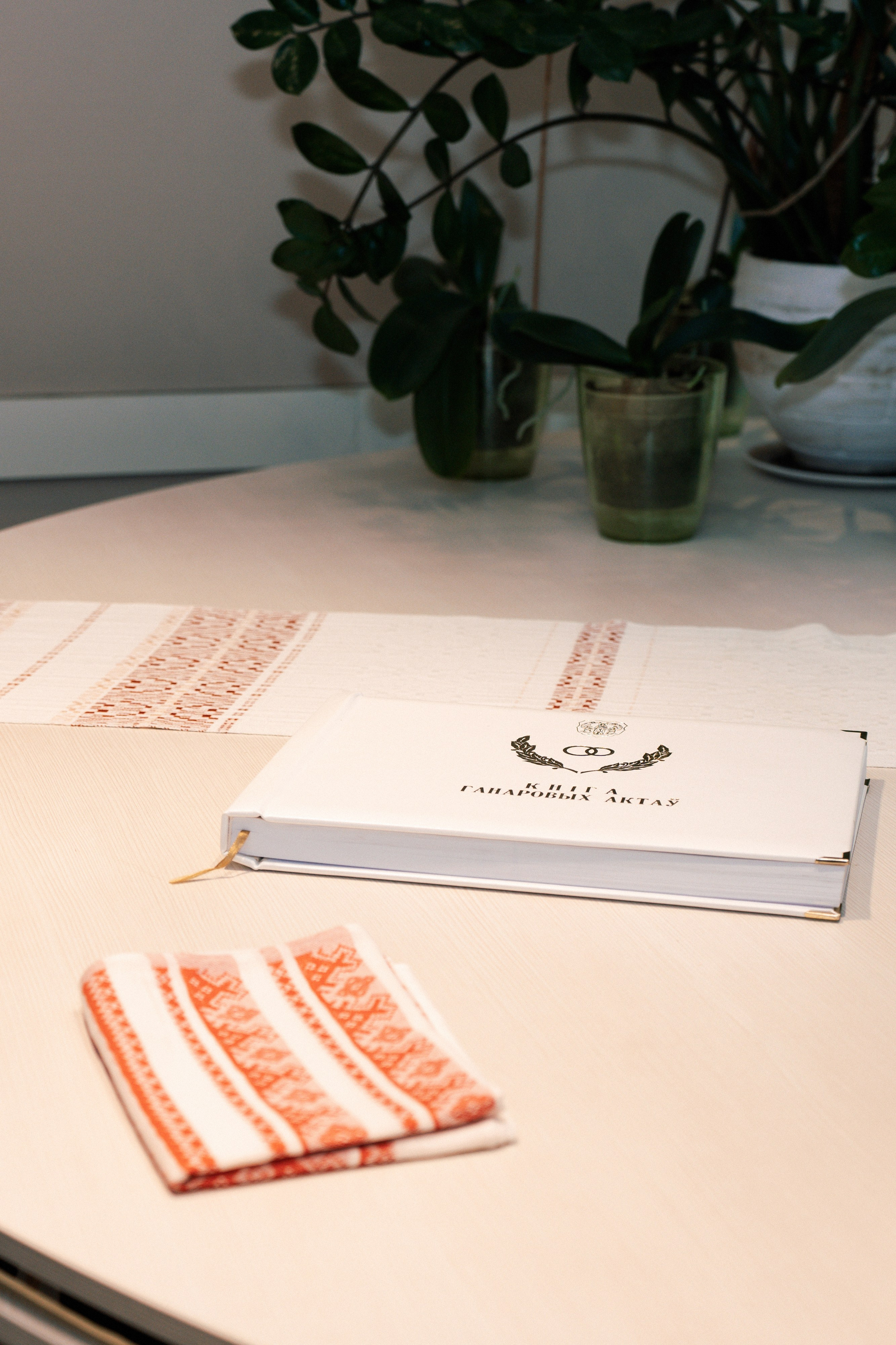 ЗАГС (гостиница Виктория). Ваш семейный фотограф в Минске — Вика Трегубова