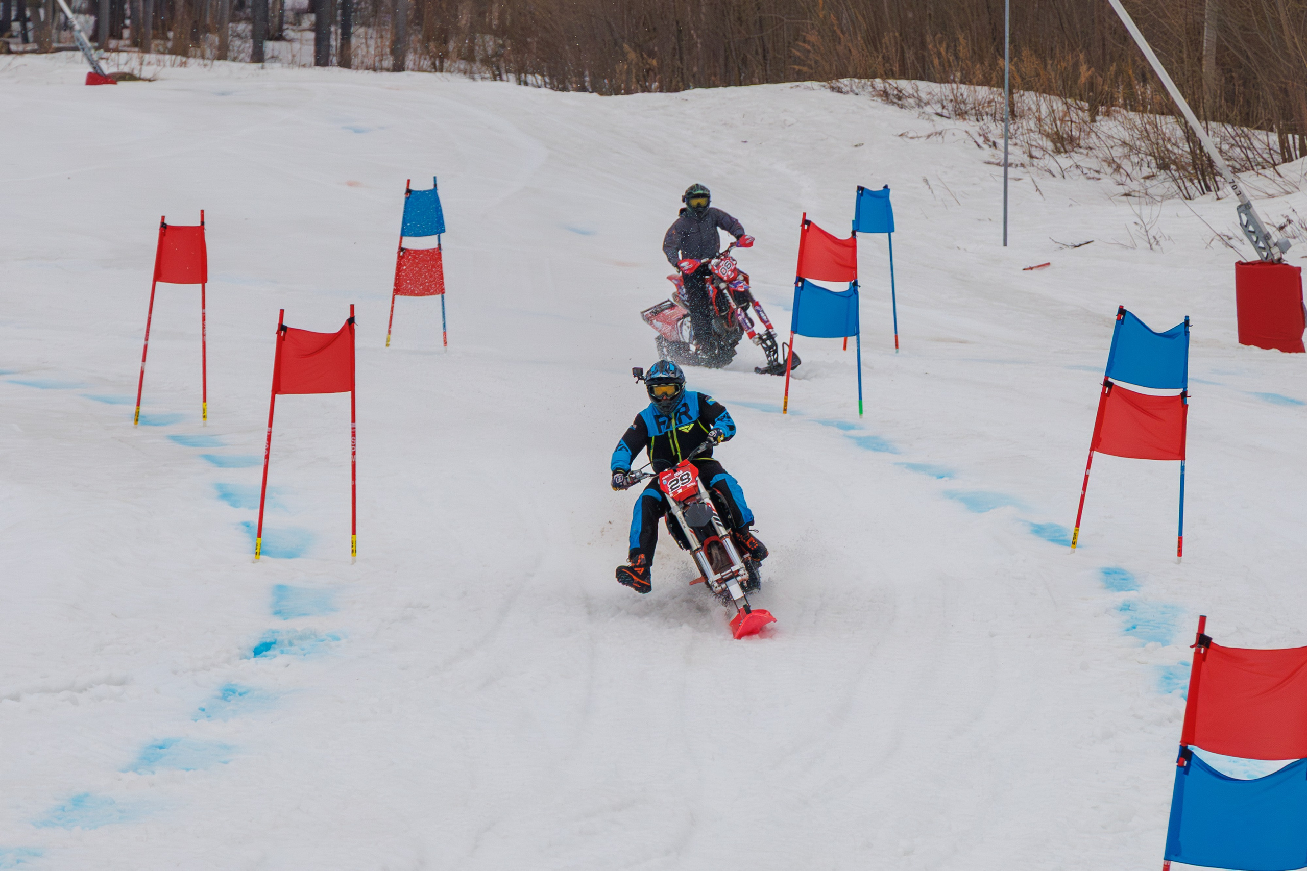 Сноубайк Шоу _ 2026. Свадебный, семейный и репортажный фотограф в Южно-Сахалинске Артур Петросян