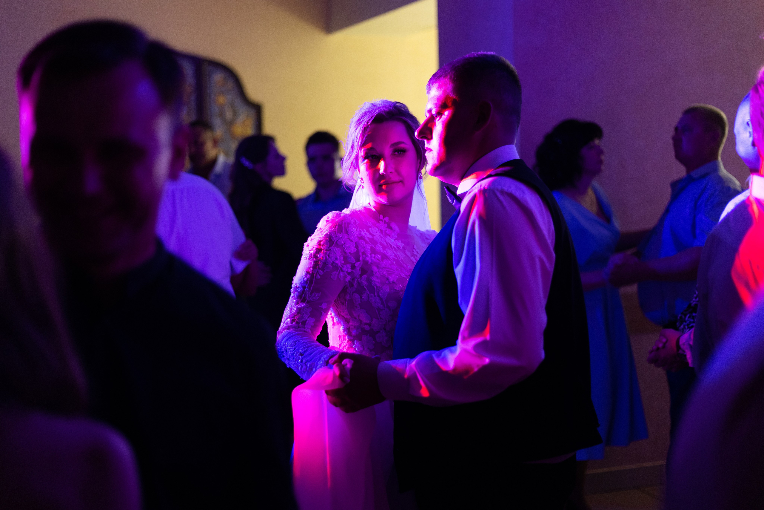 Свадебный день Максима и Вики. Свадебный фотограф Анна Бабахина