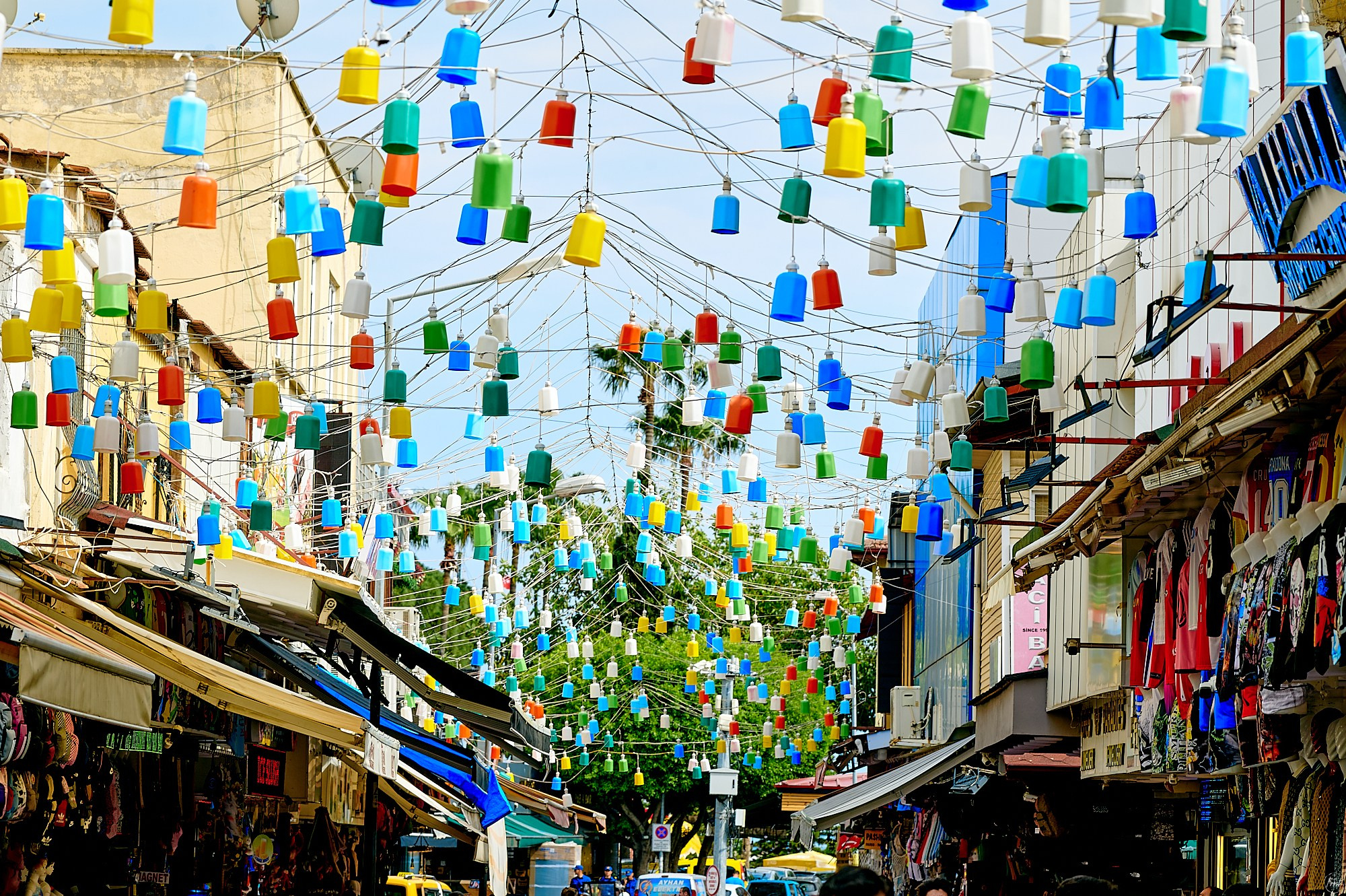 Alanya, Türkiye. May 2024. Фотографии отовсюду и обо всем