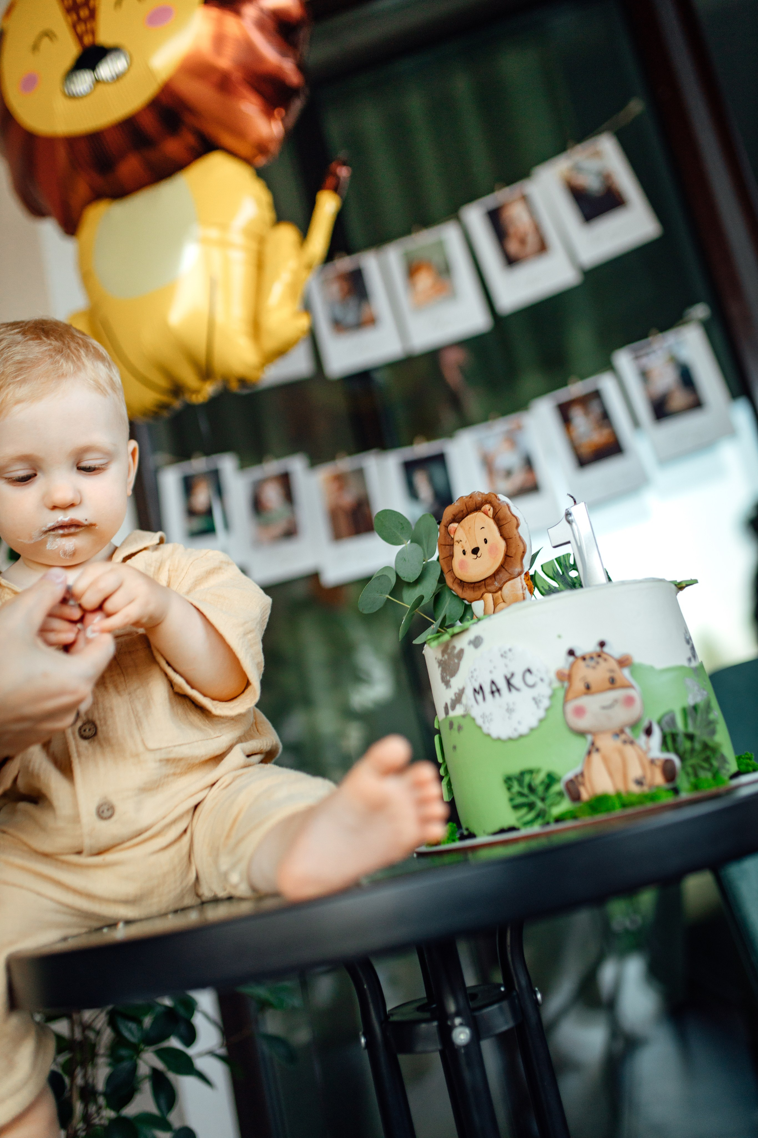 Максику 1 годик, отмечаем дома