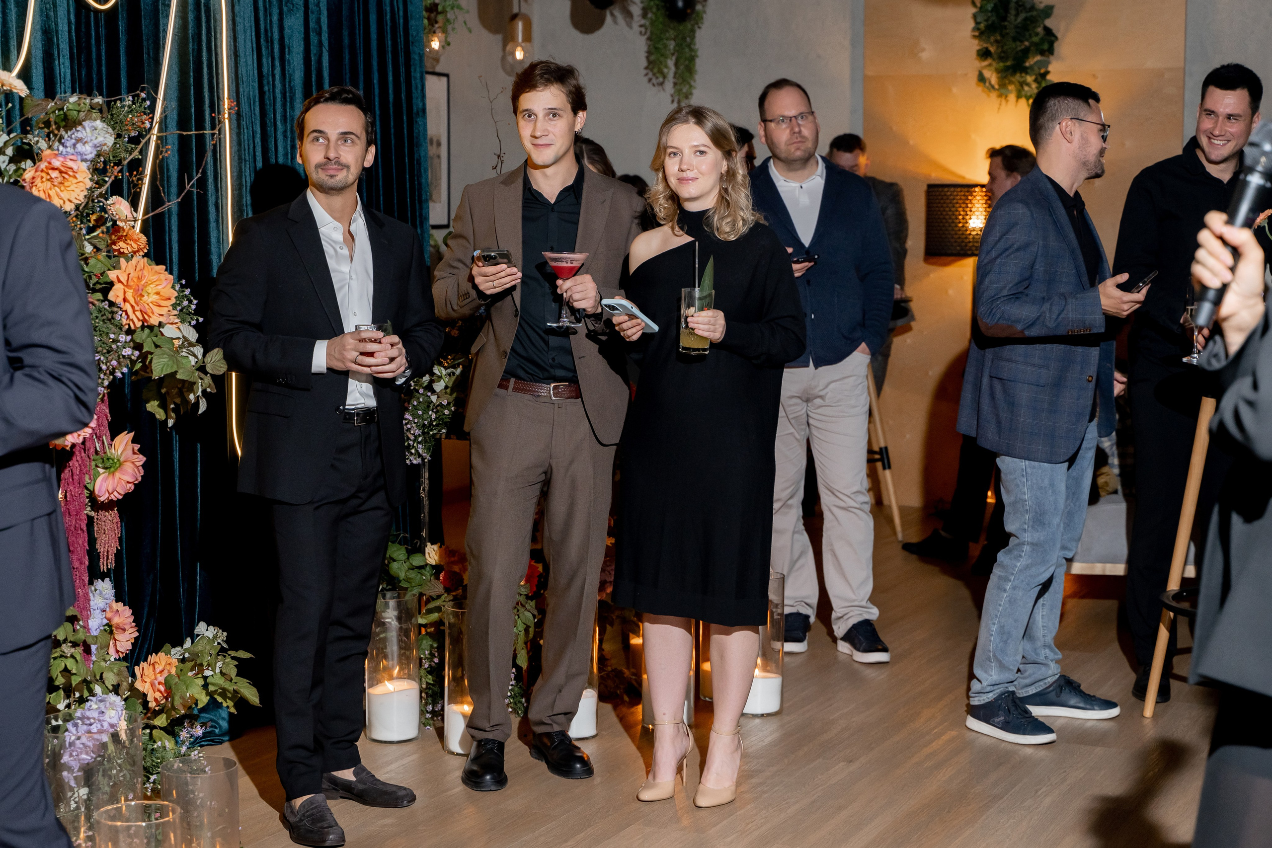 Репортаж мероприятия, репортажная съемка в Москве и Московской области, фотограф на мероприятие, фотосъемка юбилея, репортаж свадьбы, event, фотосессия на фотозоне, фотограф на юбилей, фотограф на день рождения, репортажный фотограф, съемка мероприятия, съемка на фотозоне, фотограф на корпоратив, фотограф на свадьбу, фотограф на детский праздник, фотограф на выпускной. Свадебный репортаж в лофте.