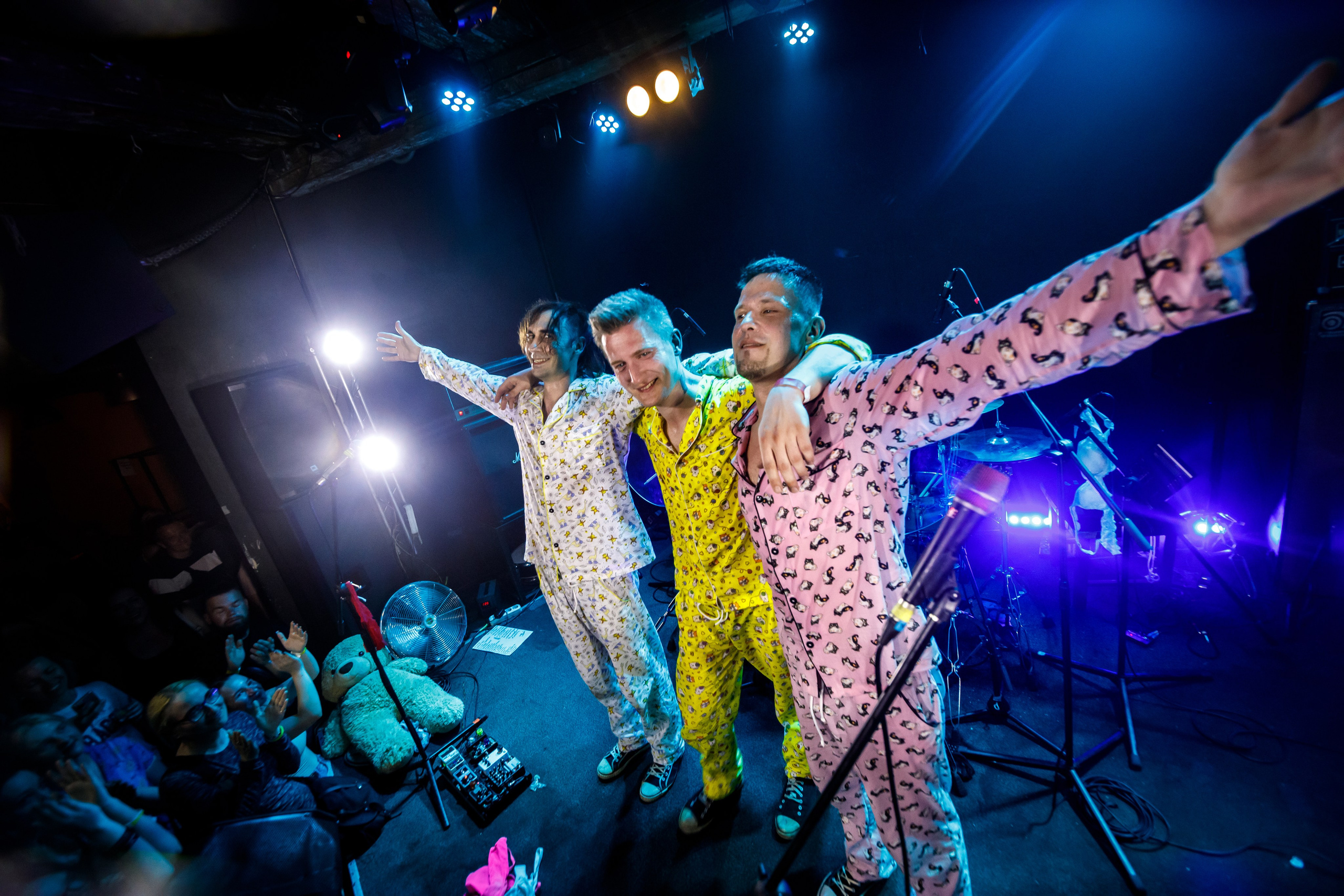 РАДИОПОМЕХИ. Фотограф Елена Богачева (lenalena_na_na_na)