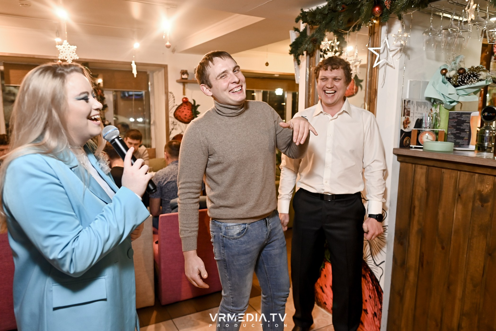 Новогодний вечер в кафе «кАмпот»