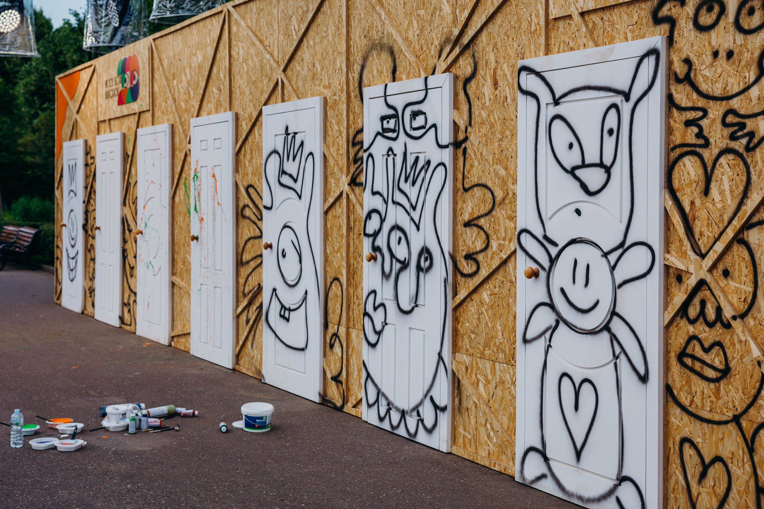 Выпускной в парке Горького Июль 2023. Фотограф Петрова Мария