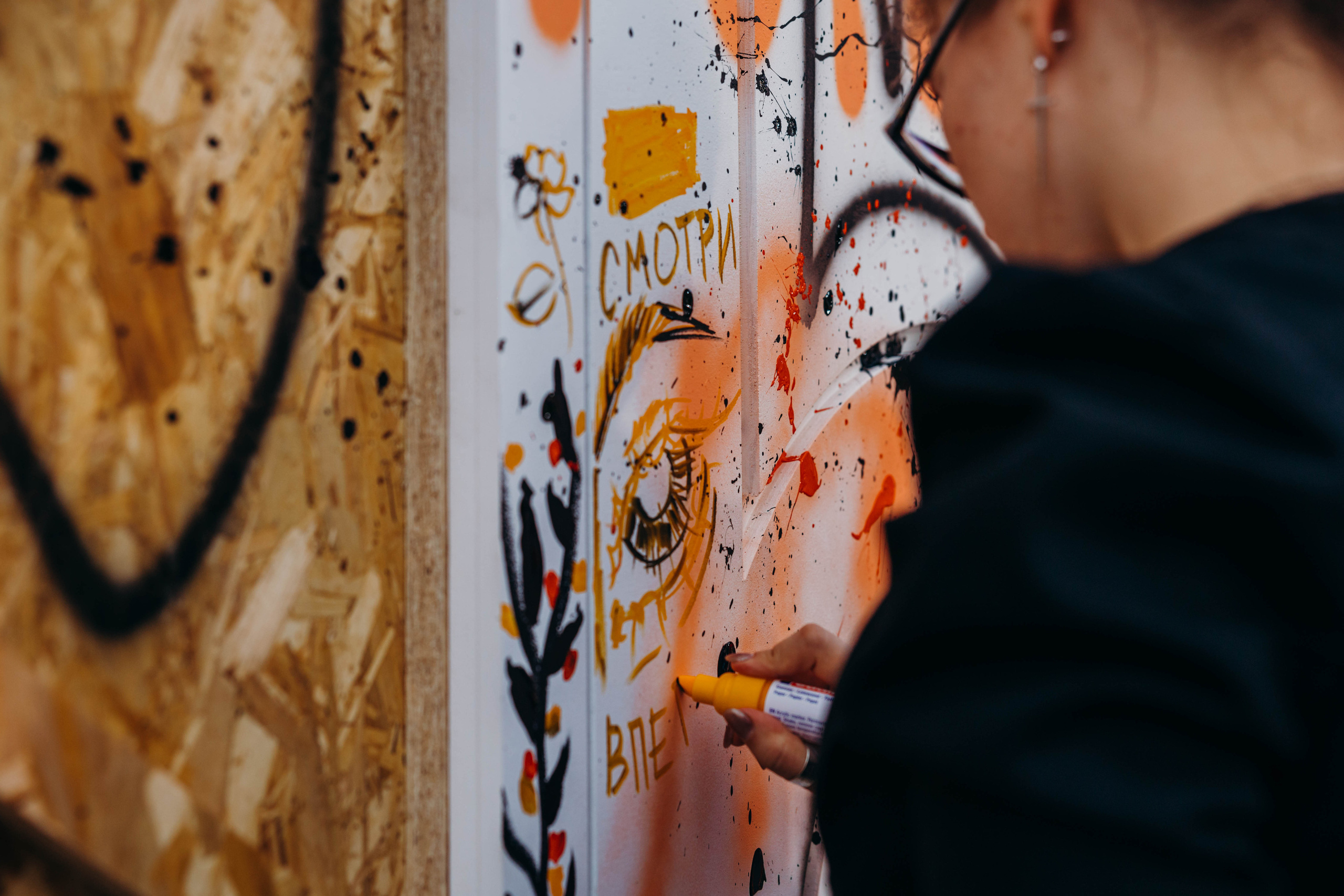 Выпускной в парке Горького Июль 2023. Фотограф Петрова Мария