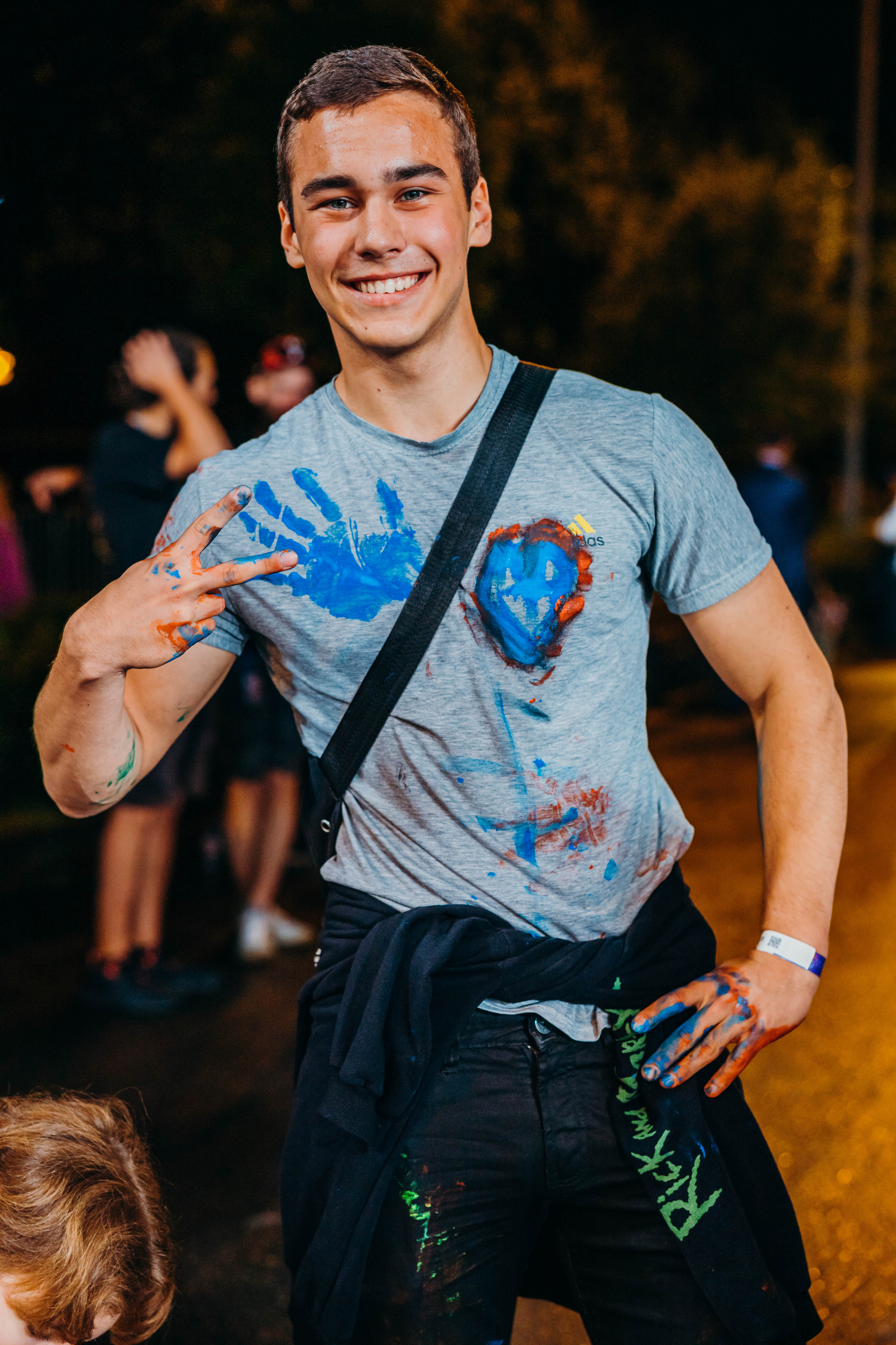 Выпускной в парке Горького Июль 2023. Фотограф Петрова Мария