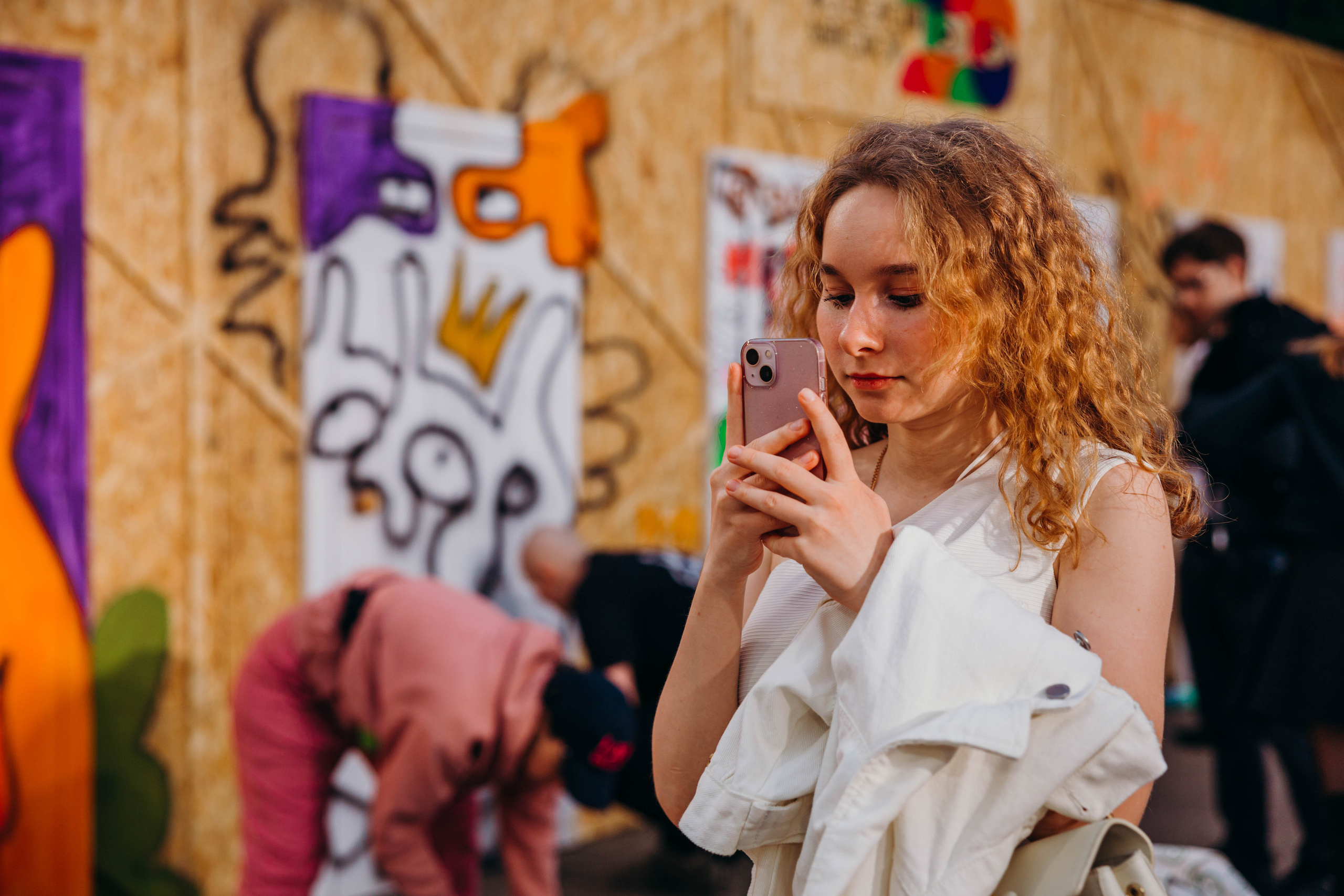 Выпускной в парке Горького Июль 2023. Фотограф Петрова Мария