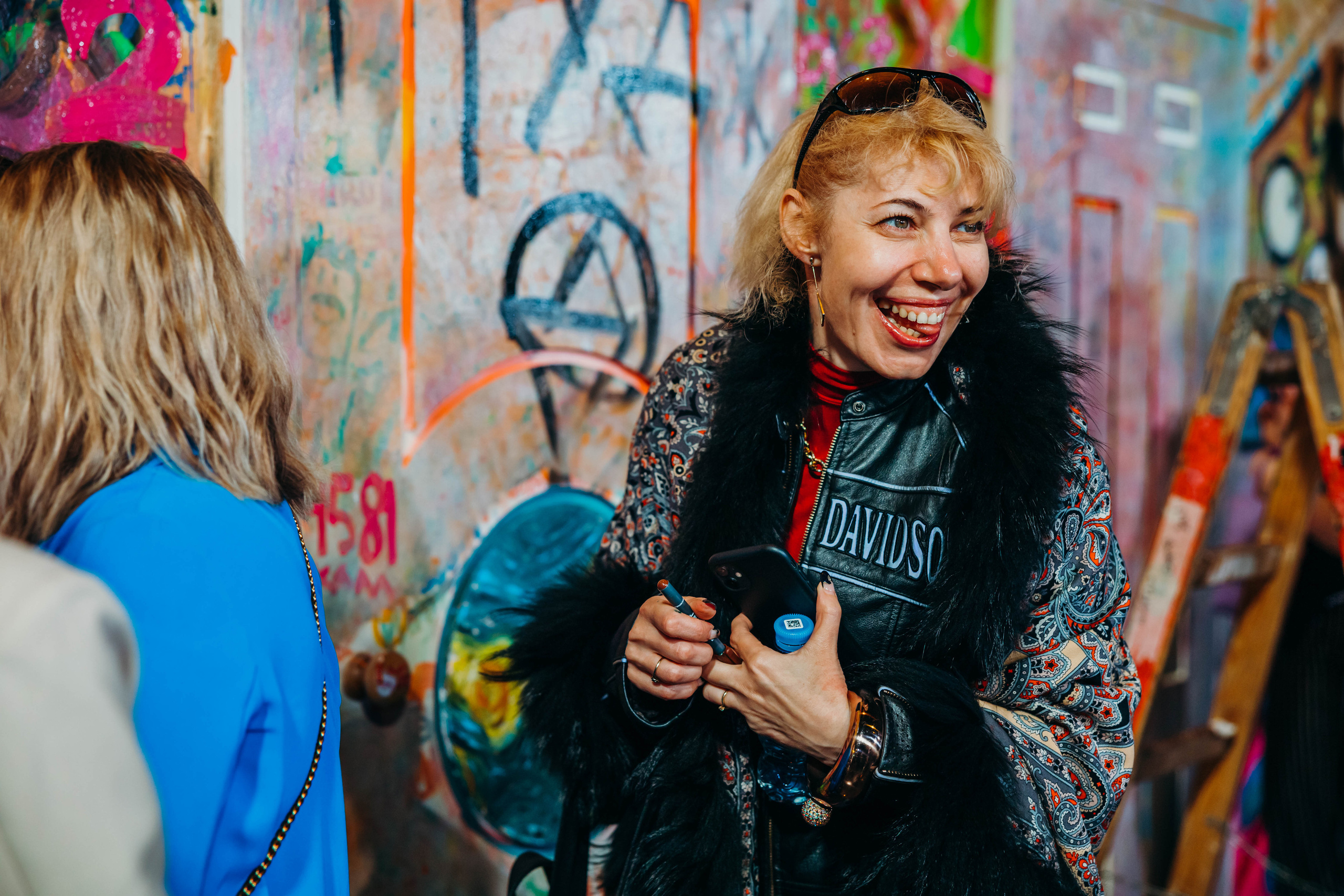 Выпускной в парке Горького Июль 2023. Фотограф Петрова Мария