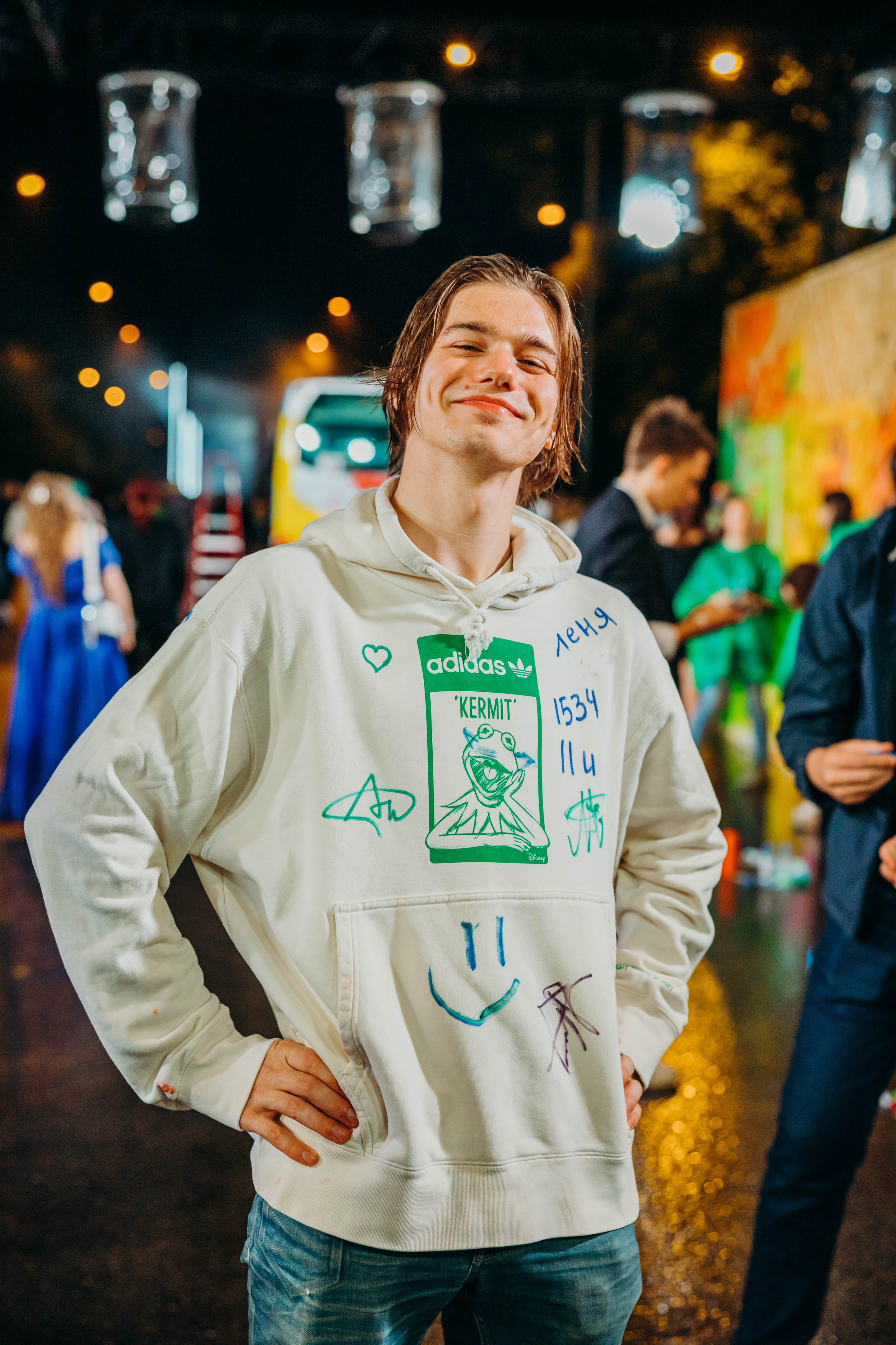 Выпускной в парке Горького Июль 2023. Фотограф Петрова Мария