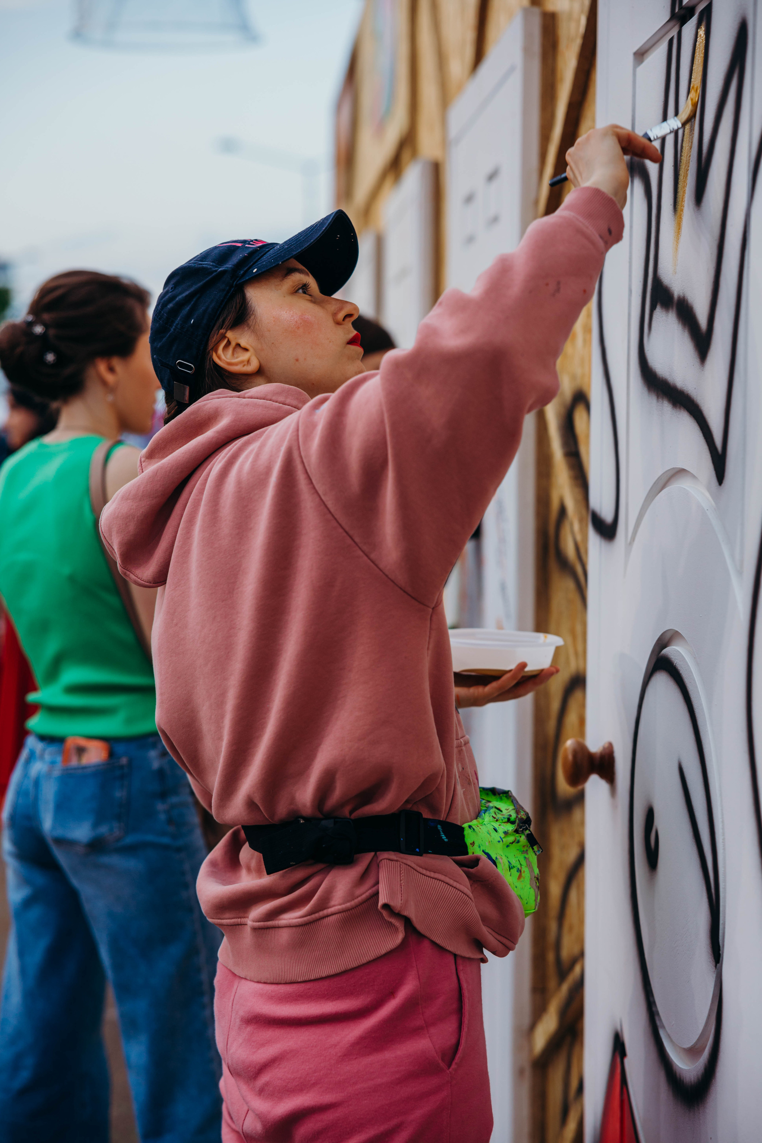 Выпускной в парке Горького Июль 2023. Фотограф Петрова Мария