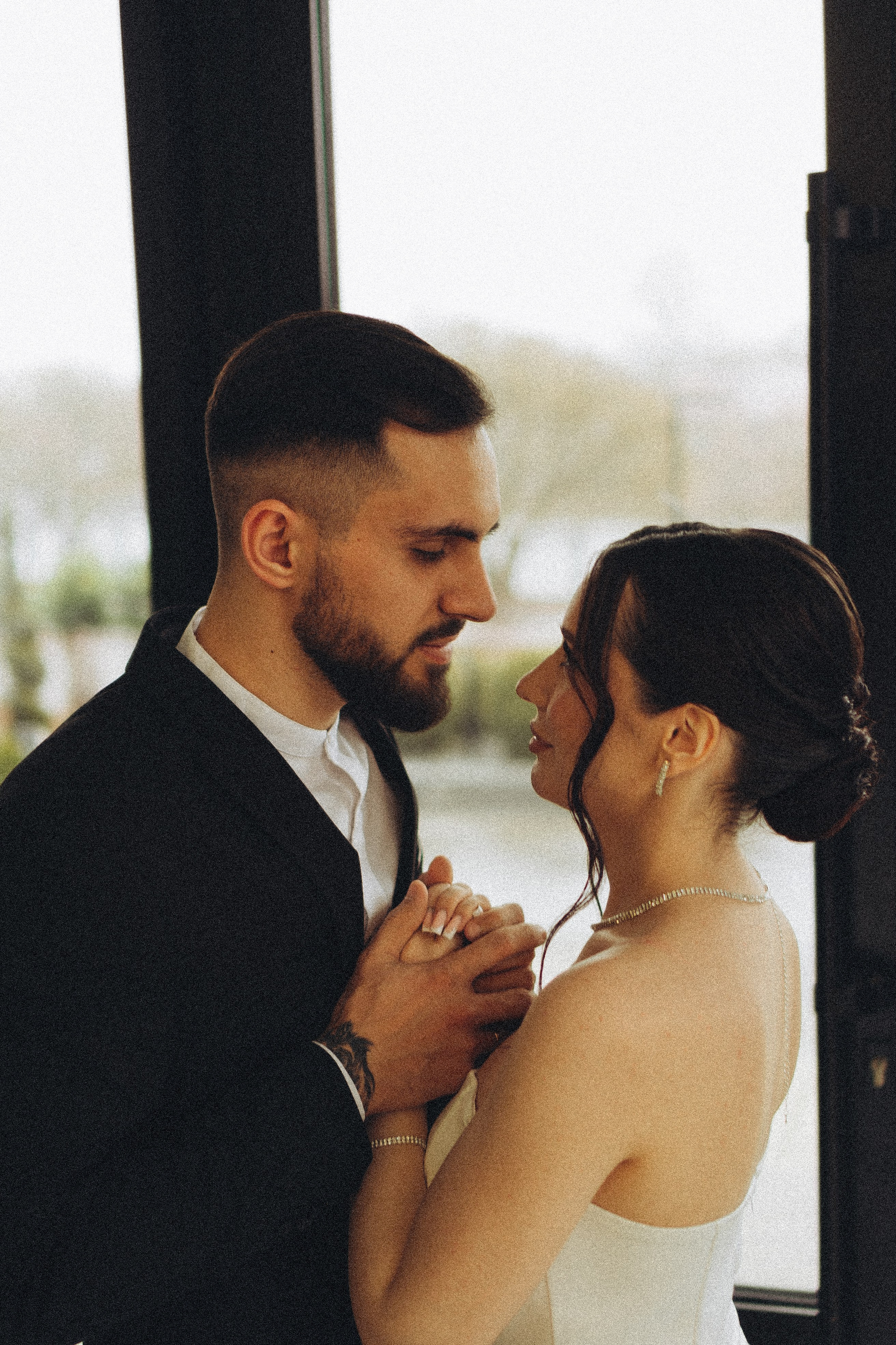 СВАДЕБНАЯ СЬЕМКА СБОРОВ ЖЕНИХА И НЕВЕСТЫ В ОТЕЛЕ И ТАКЖЕ ФОТОСЕССИИЯ В ОТЕЛЕЕ МЕГАПОЛИС БРЯНСК. Профессиональный фотограф, Санкт-Петербург — Виктория Богомолова