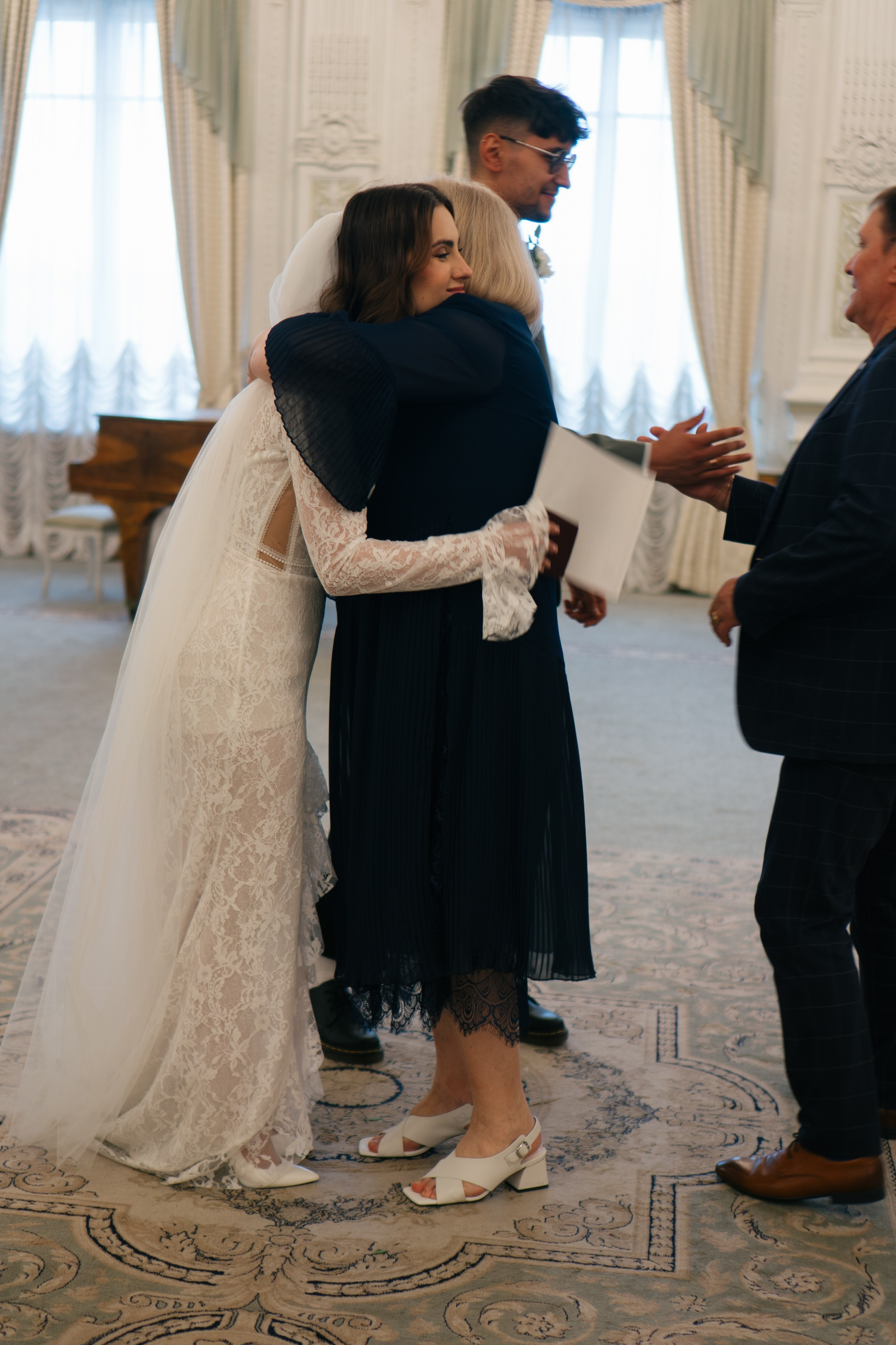 СЪЁМКИ В ПЕРВОМ ДВОРЦЕ ПРОГУЛКА И СТУДИЯ. Профессиональный фотограф, Санкт-Петербург — Виктория Богомолова