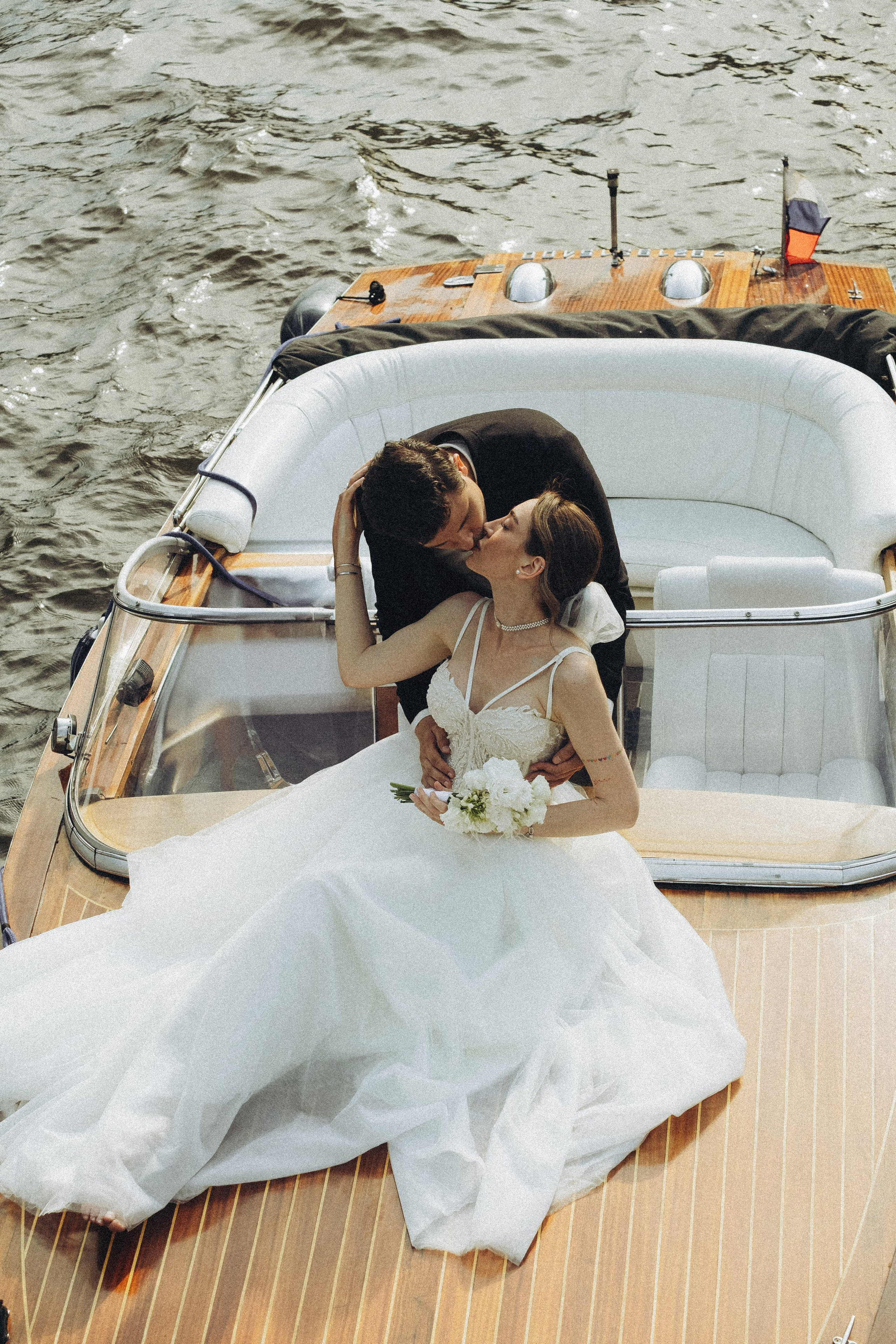 СВАБЕДНАЯ СЬЕМКА В СТУДИИ В ЦЕТРЕ САНТК-ПЕТЕРБУРГА. Профессиональный фотограф, Санкт-Петербург — Виктория Богомолова