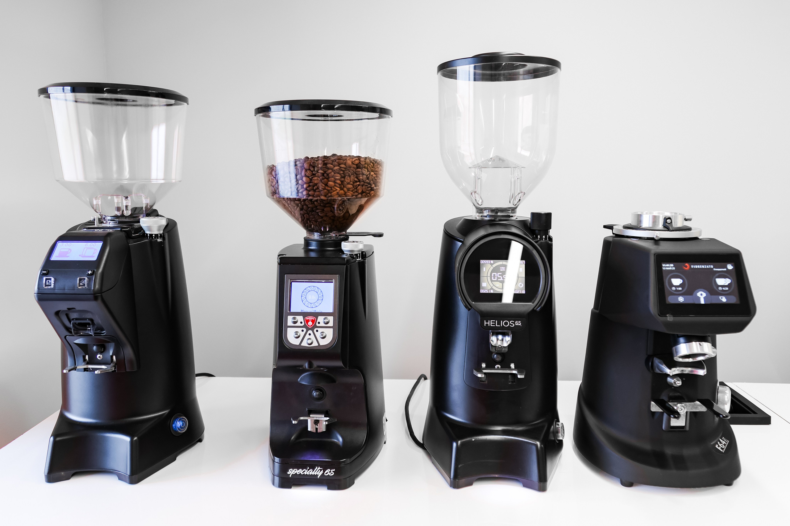 COFFEE MACHINES FOR MARKETPLACE. Mixturecaptures