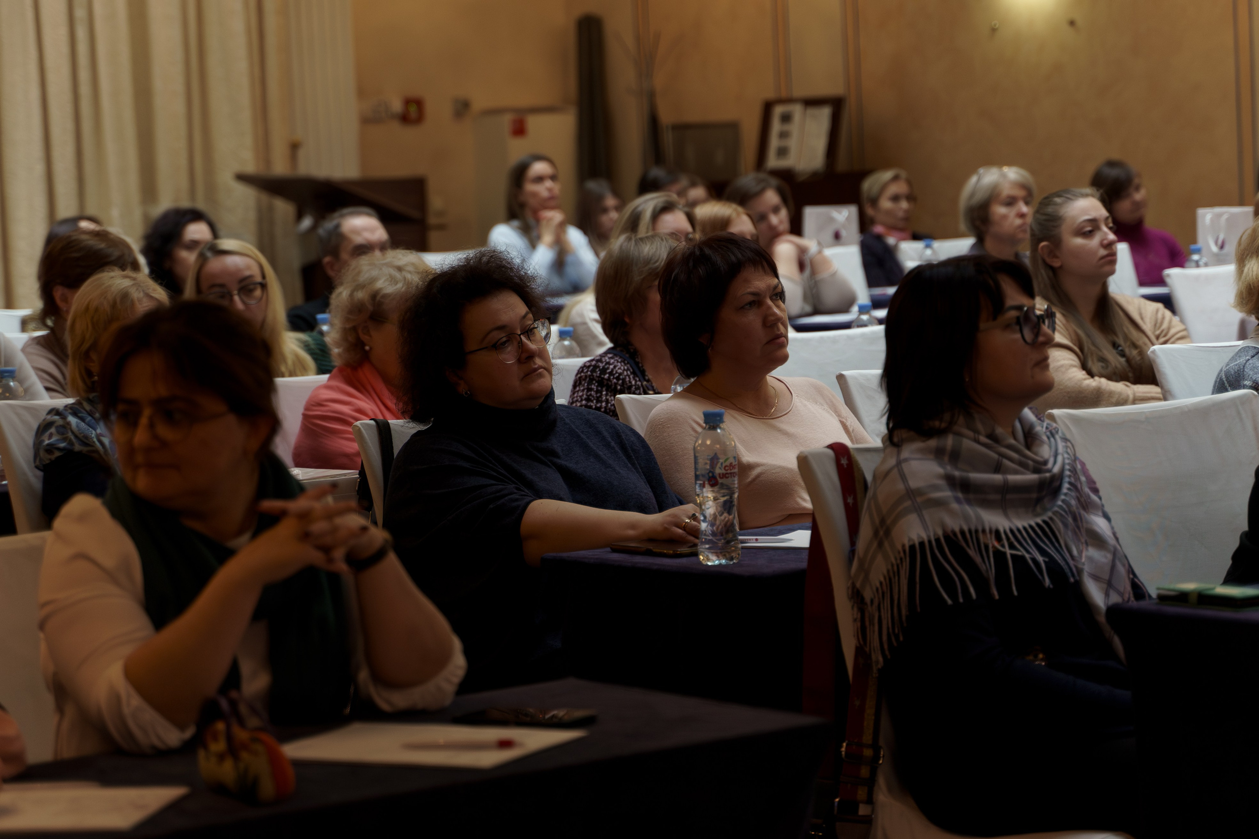 Конференция Cooper Vision в Отеле Амбасадор 28 октября 2023. Свадебный и семейный фотограф в Санкт-Петербурге Дмитрий Панин